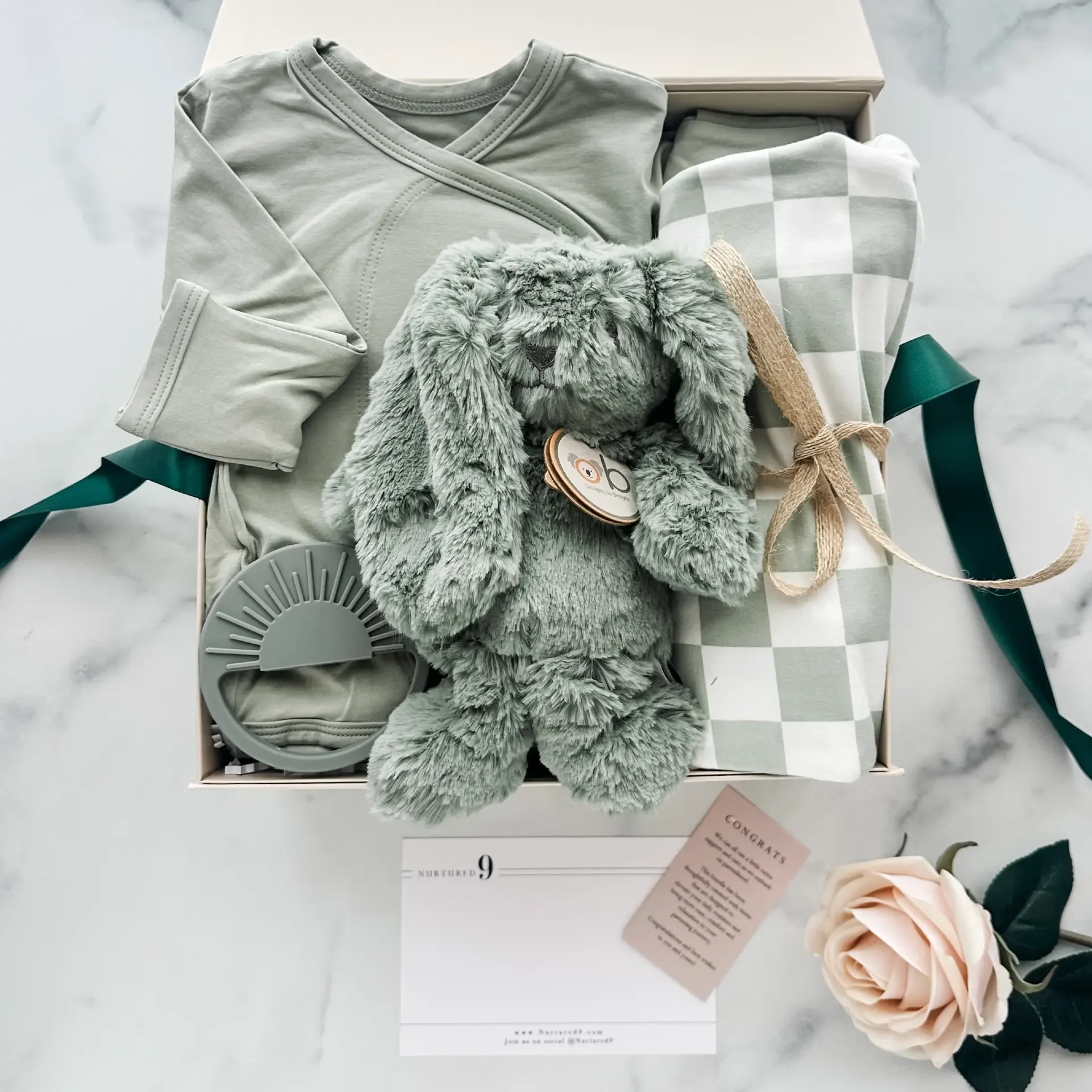 green-baby-gift-box.webp