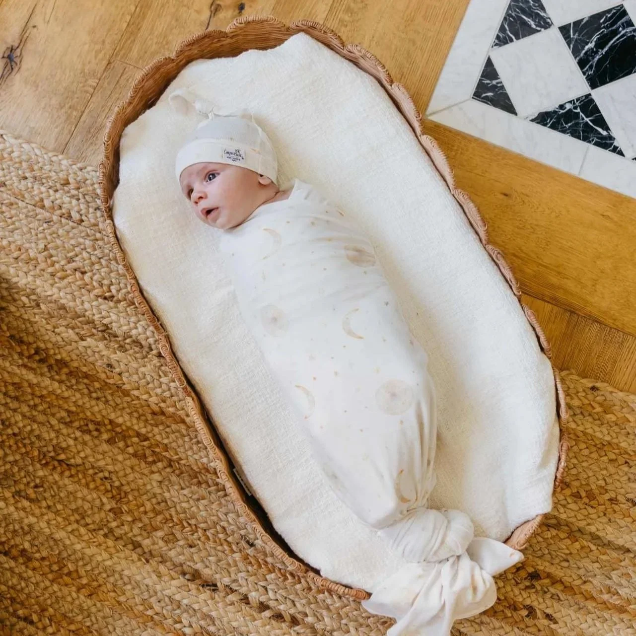swaddle-1.jpg