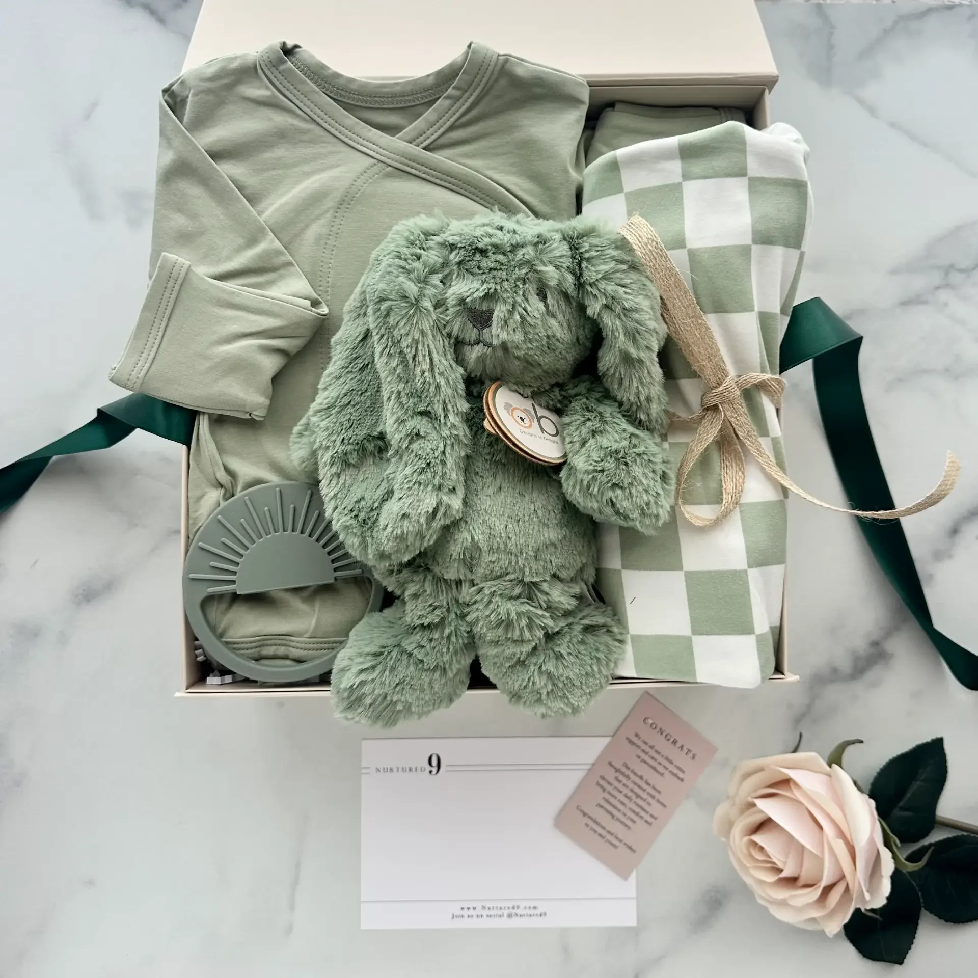 green-baby-gift-box.webp
