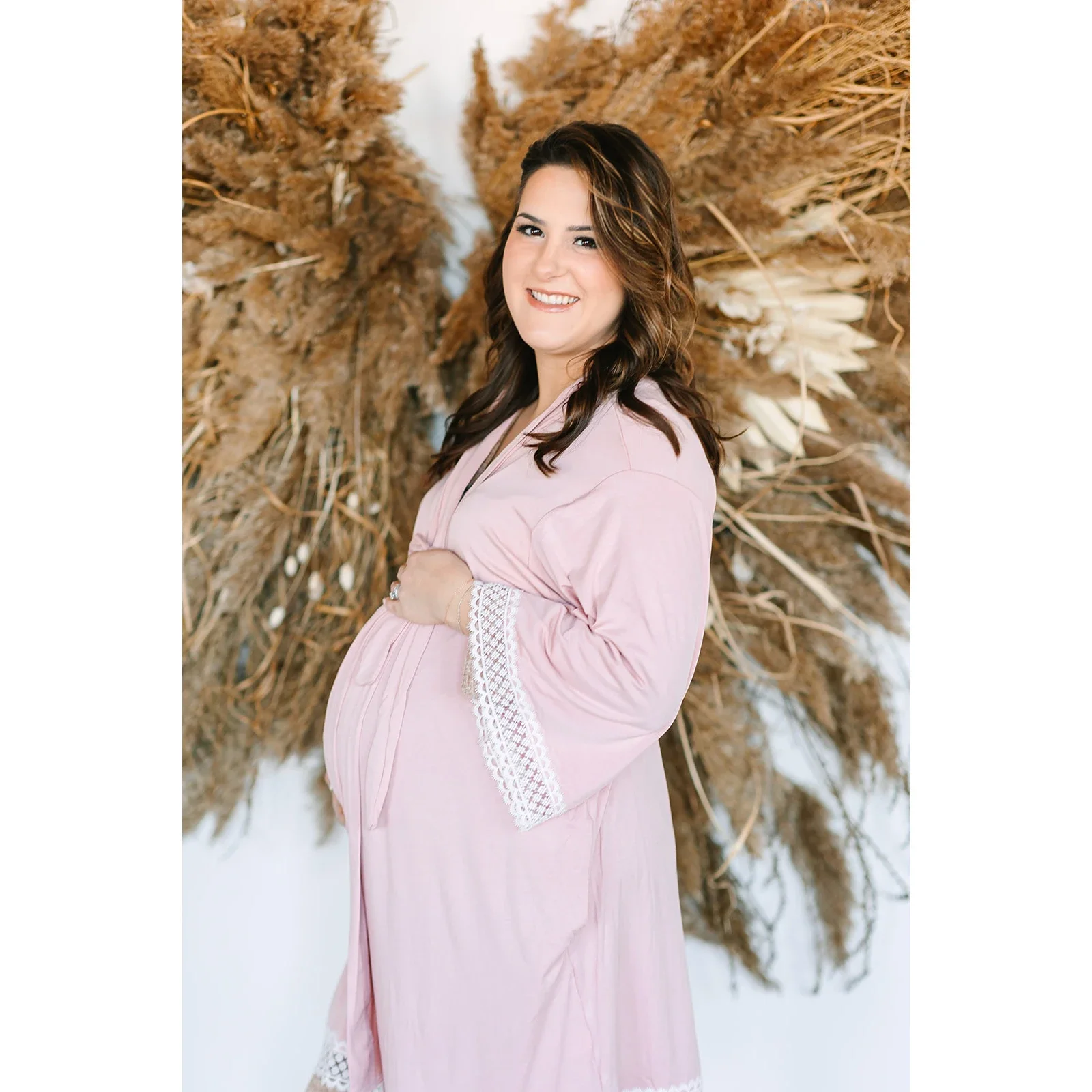 pink-maternity-robe.webp