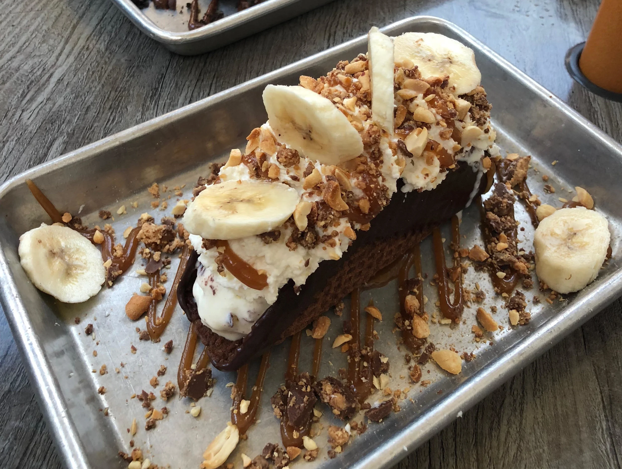 Parlor Pizza & Dessert Dealers — Alexandra Rovetto