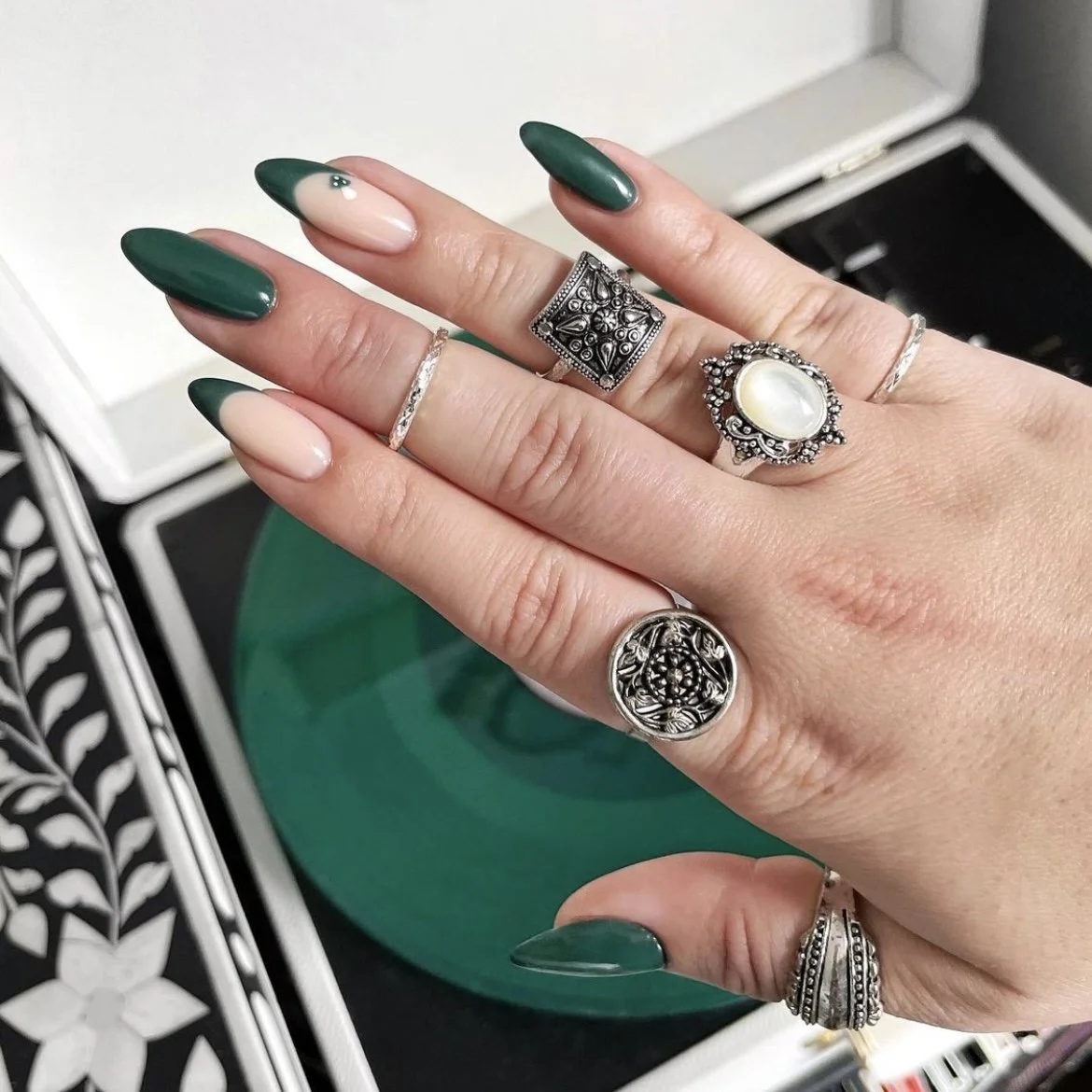 Legendary Lash &amp; Nail