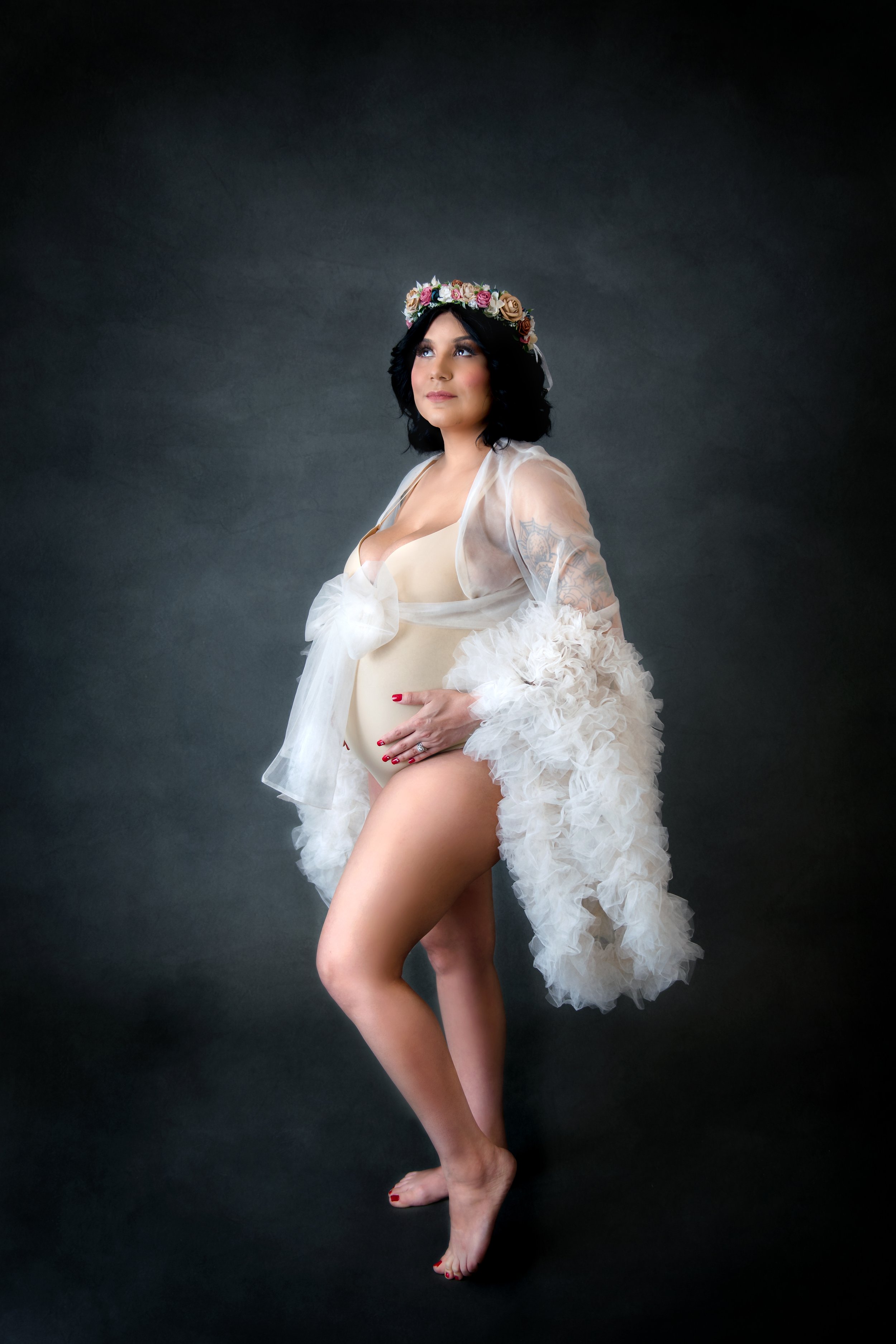 halo studio maternity photography in san antonio