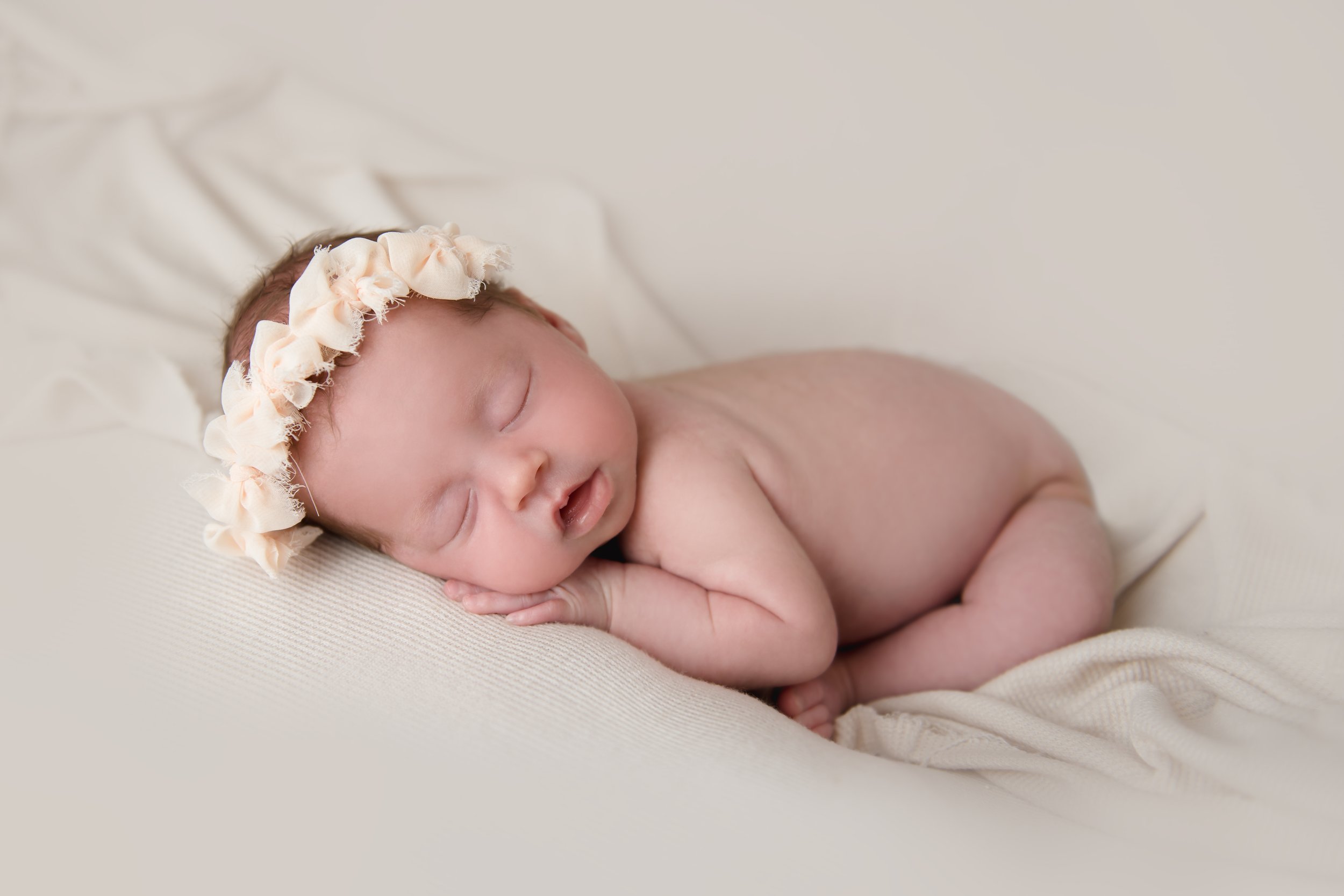 baby indoor  studio photography in san antonio