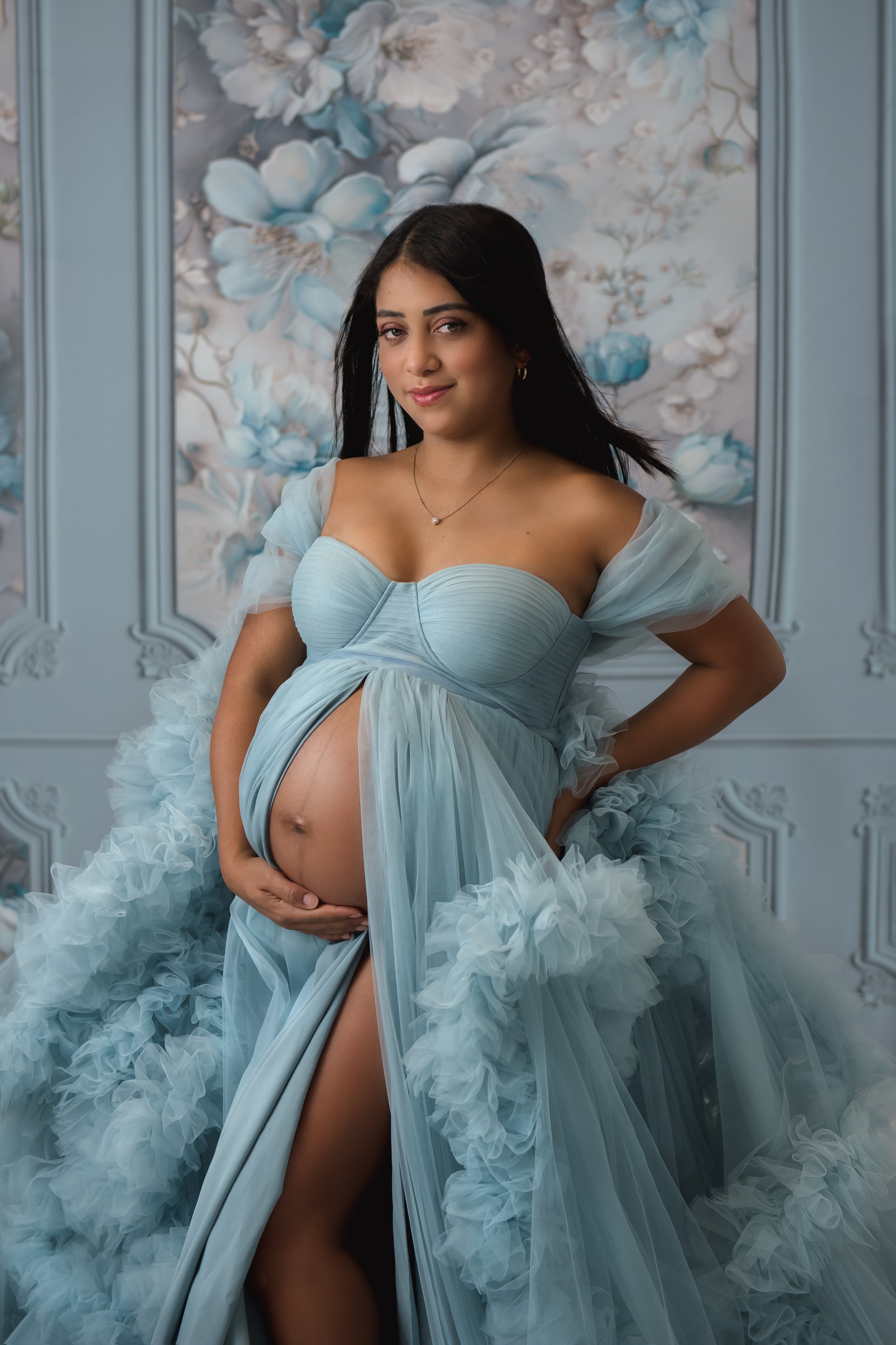 blue front dress maternity photography in san antonio