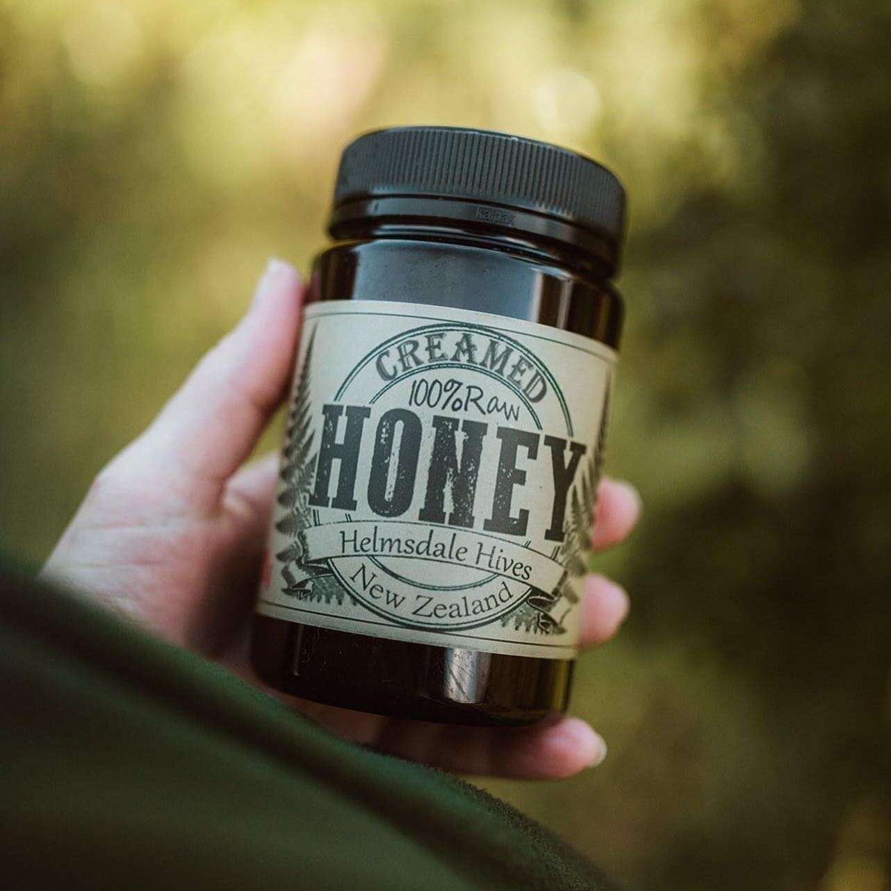 It's the kind of day, 🌧 you just want to stay home warm and dry by the fire 🔥 #winter #honey #warmth #lemonandhoney #honey #bushhoney #nzhoney #kiwihoney #whangarei