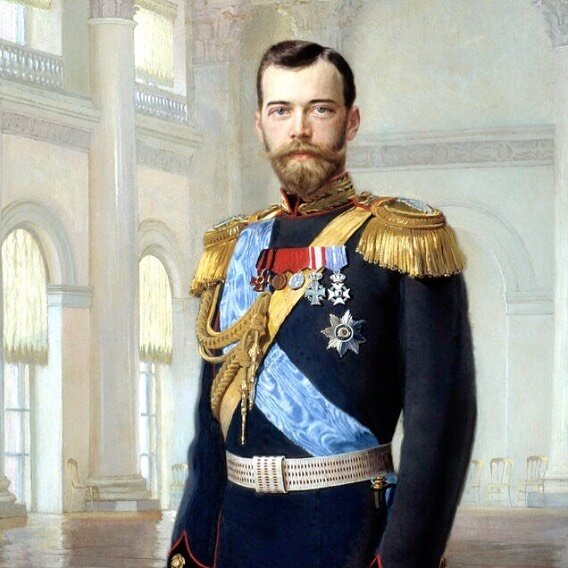 New episode! This week we&rsquo;re on to Russia and the fall of the Romanovs. Take an unpopular foreign bride, hemophilia, a smelly charlatan, and -35 degree weather and it&rsquo;s a recipe for deposing a monarch! #monarcastpod #monarcast #thelastcza