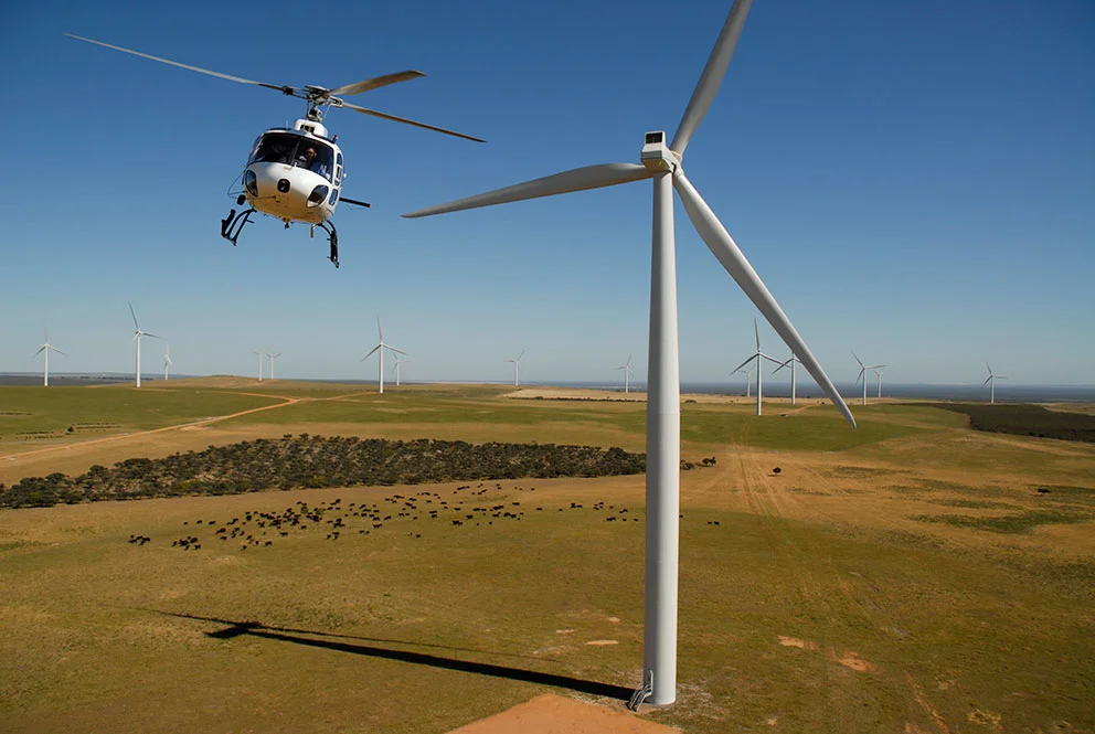helo_aerial_windmill-992x665.jpg