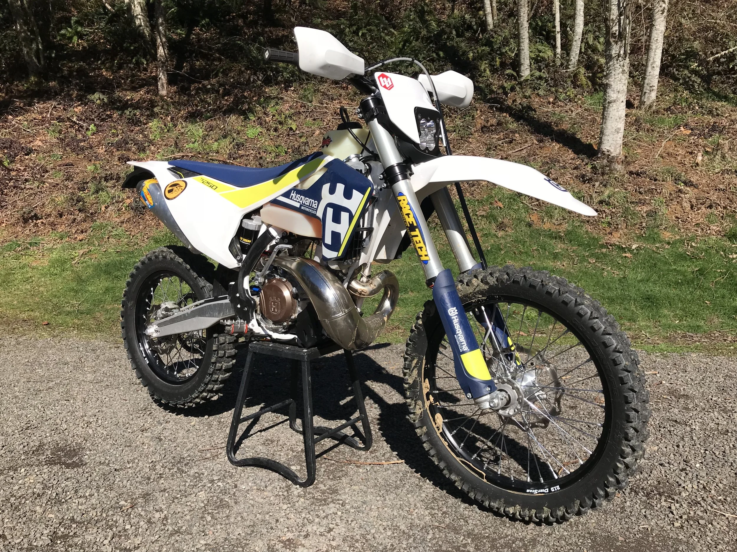 Baja Designs XL Pro Kit looks and works great.