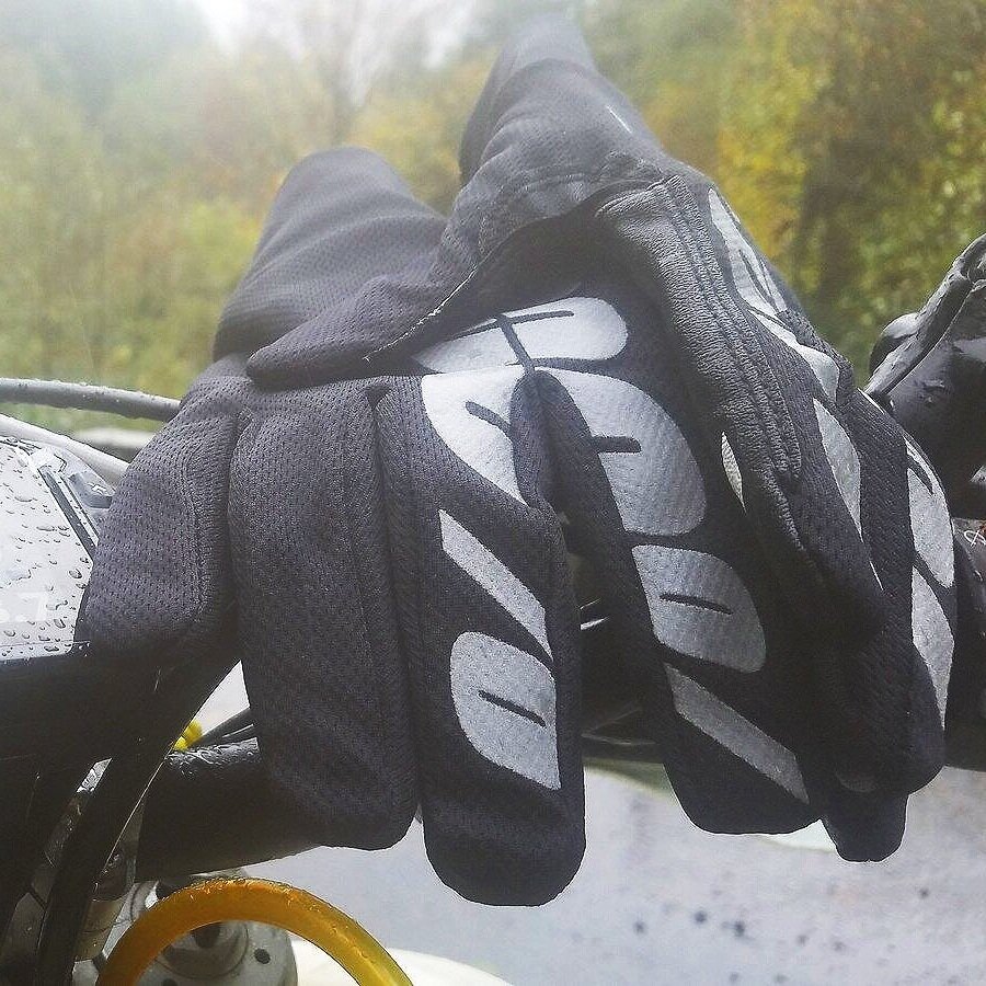 Pick Size Black 100% MX Motocross Men's HYDROMATIC Gloves w/ Waterproof Insert 