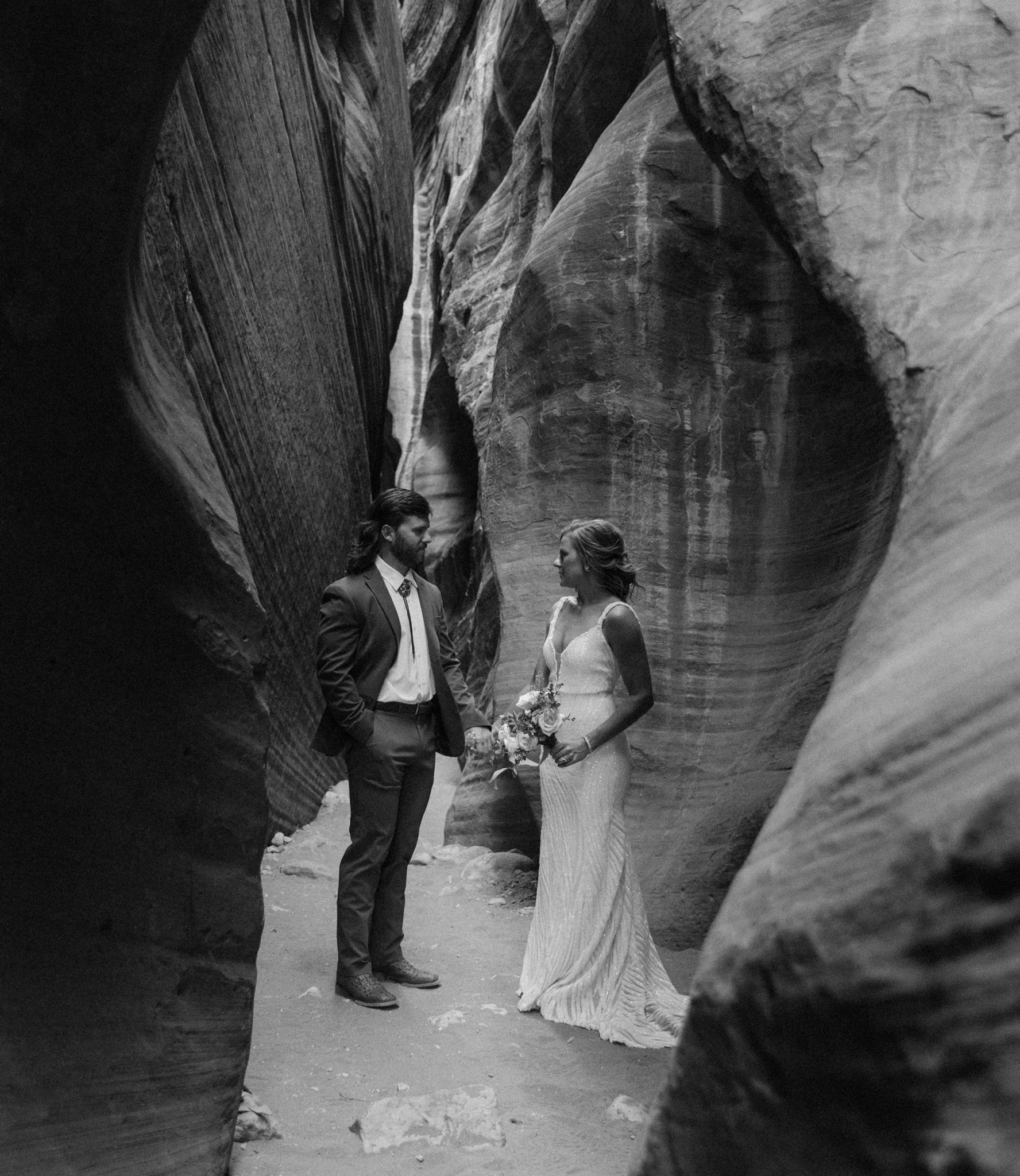 j.gracie-photography-Slot-Canyon-and-Horseshoe-Bend-Elopement-Arizona-Photographer-36.jpg
