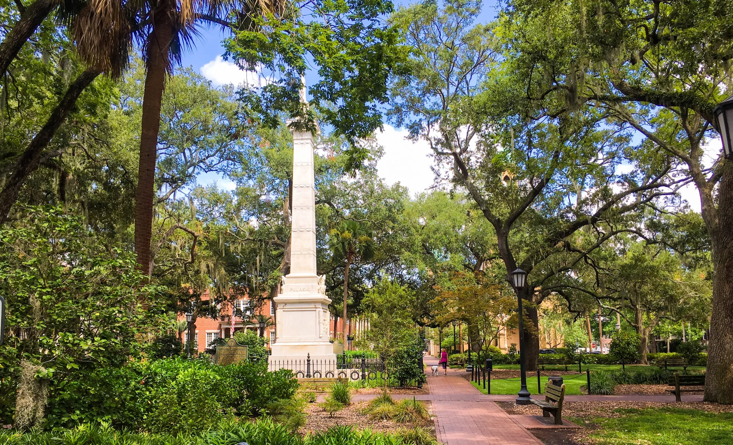 historic-district-downtown-savannah.jpeg