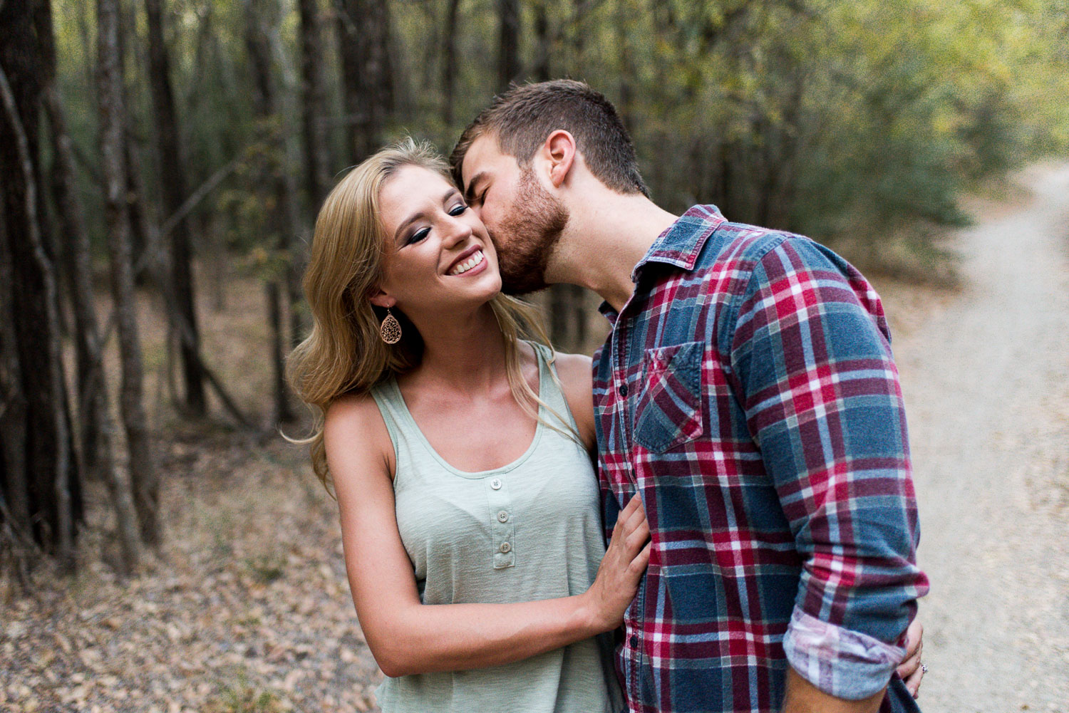 josh - lindsey - engagement - photos - alrington - texas - river - legacy - park-23.jpg