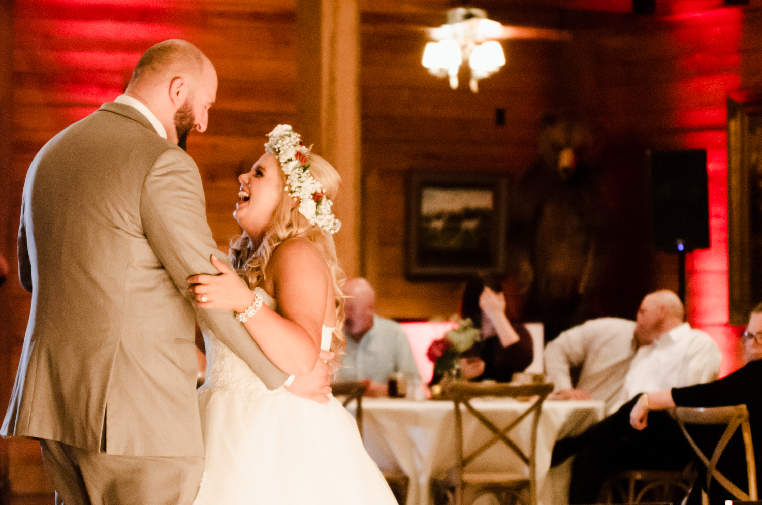 classic-oaks-ranch-mansfield-wedding-kaitlin-chris-24.jpg