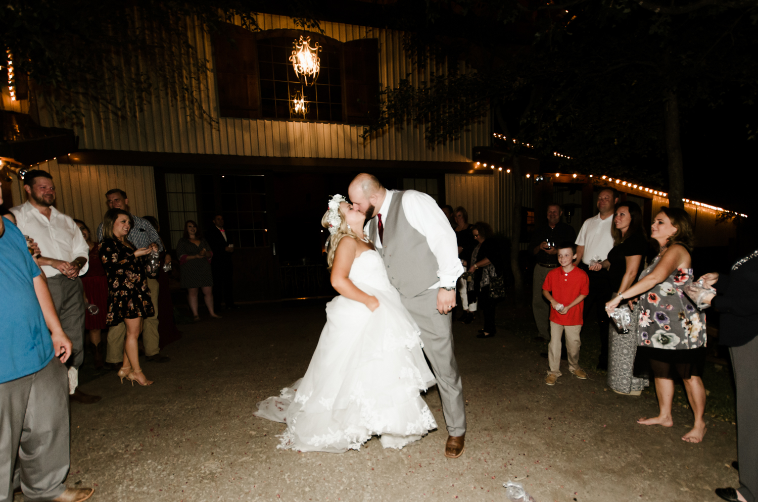 classic-oaks-ranch-mansfield-wedding-kaitlin-chris-35.jpg