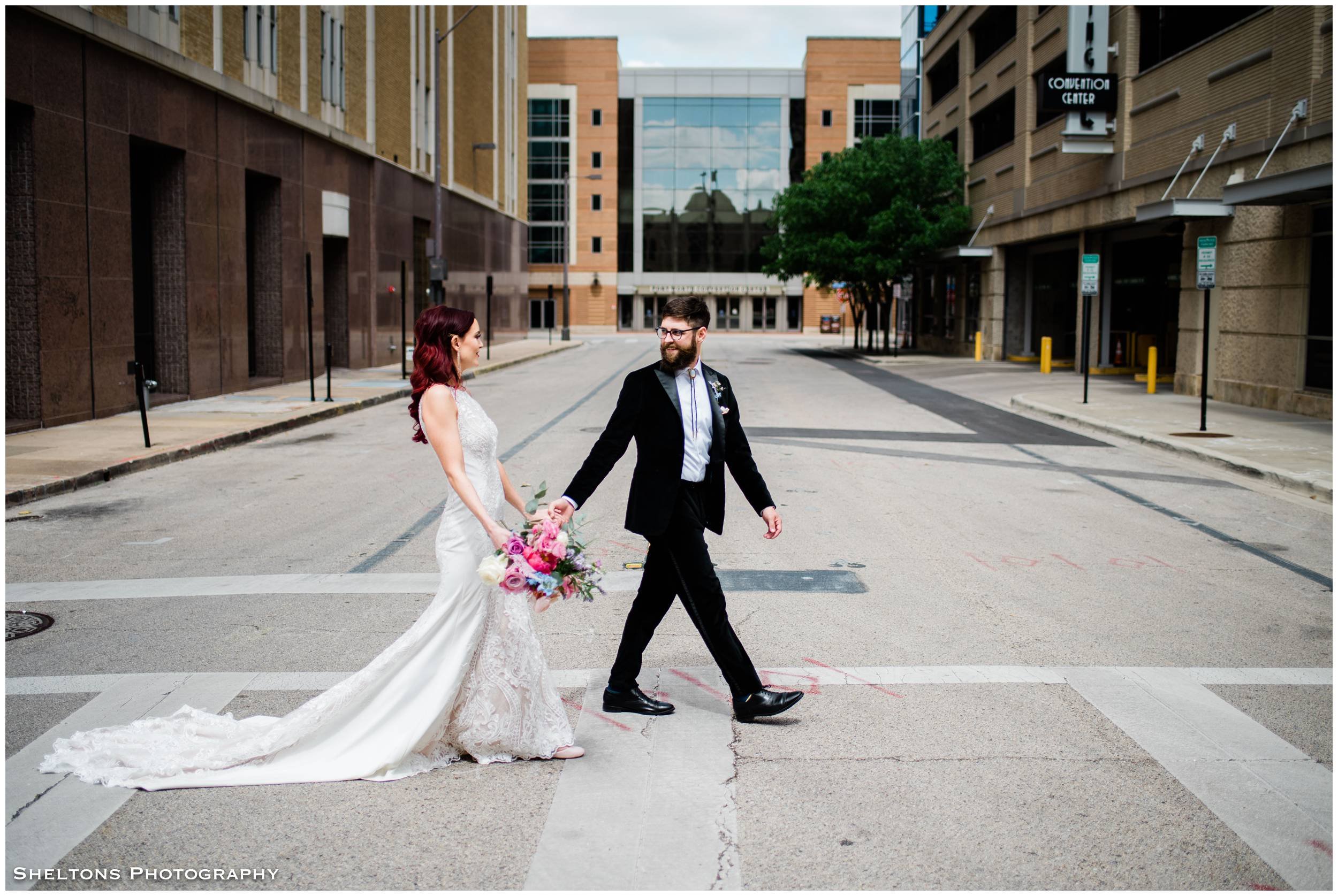 18-Fort-worth-street-portraits-session-wedding.jpg