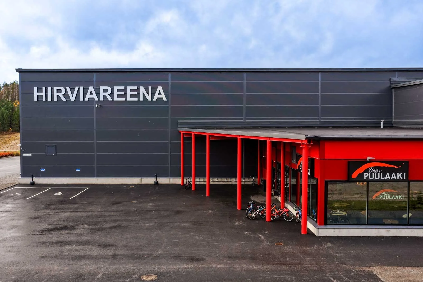 Hirviareena_leppavesi-5.jpg