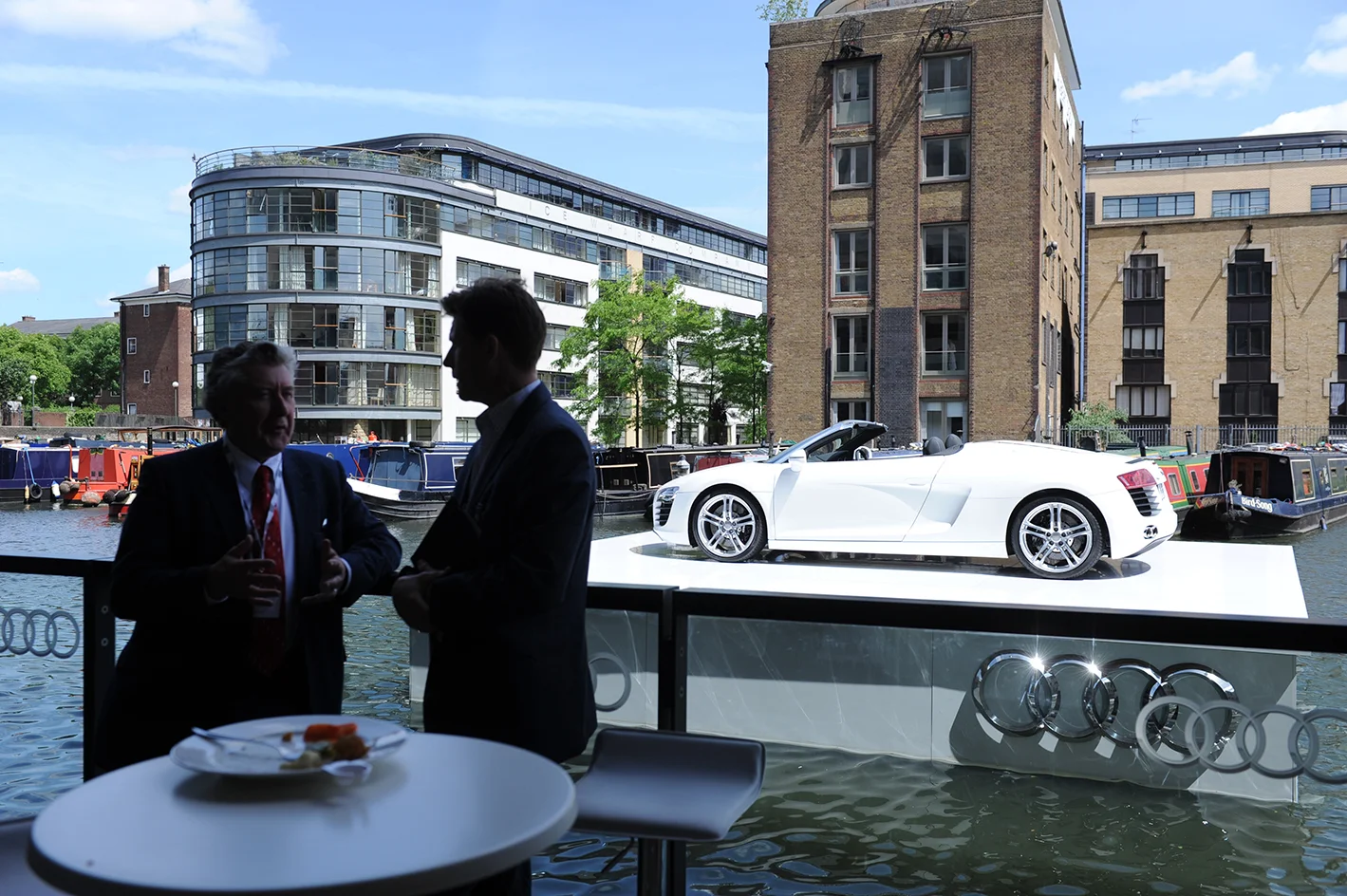 Audi-2.jpg