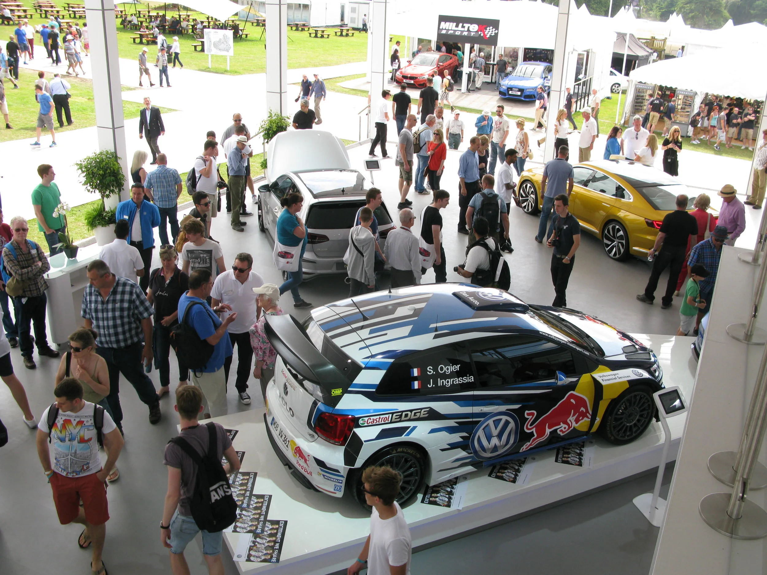 VW2015 2photo.JPG