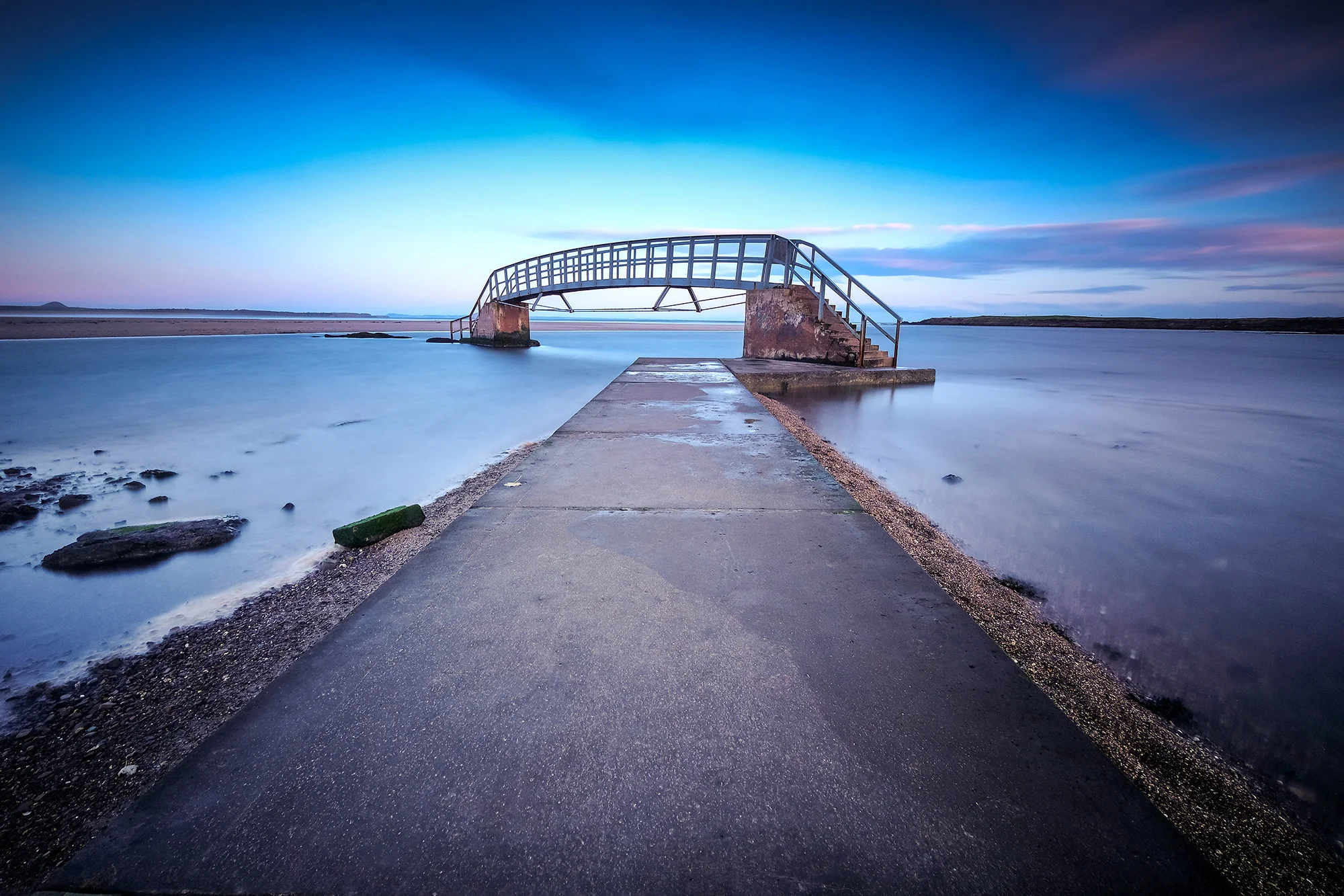 LONG EXPOSURE LANDSCAPES Do you want to give your landscape images that etherial quality? We can teach you how. £150 per person