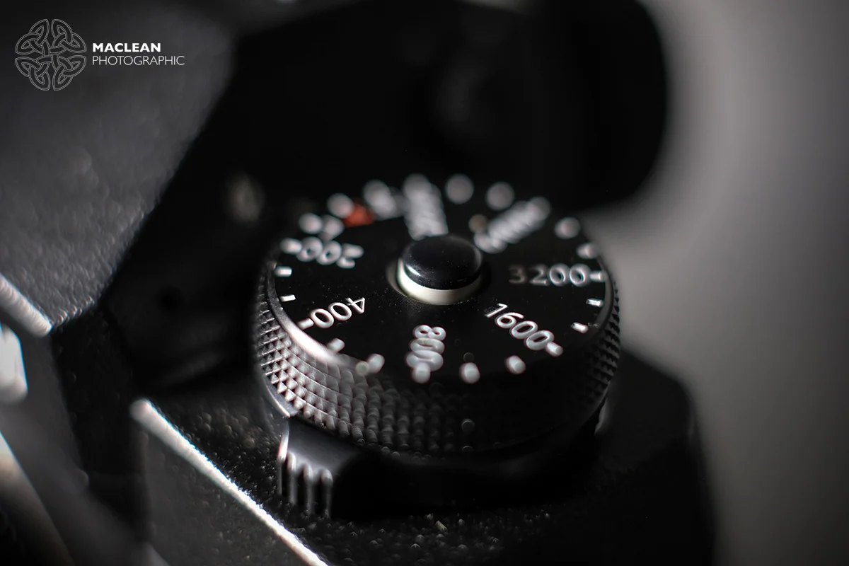 The dials receive the same push button locks as the X-T2