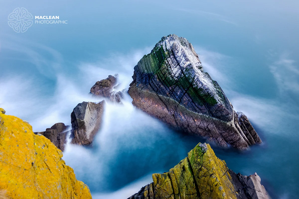 POSTER PRINT: Fast Castle Rocks