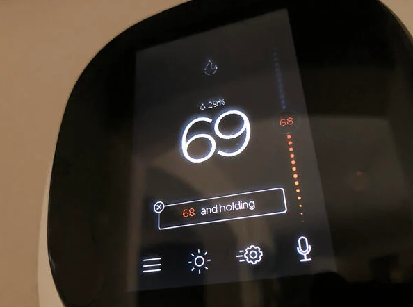Smart thermostat benefits and tips