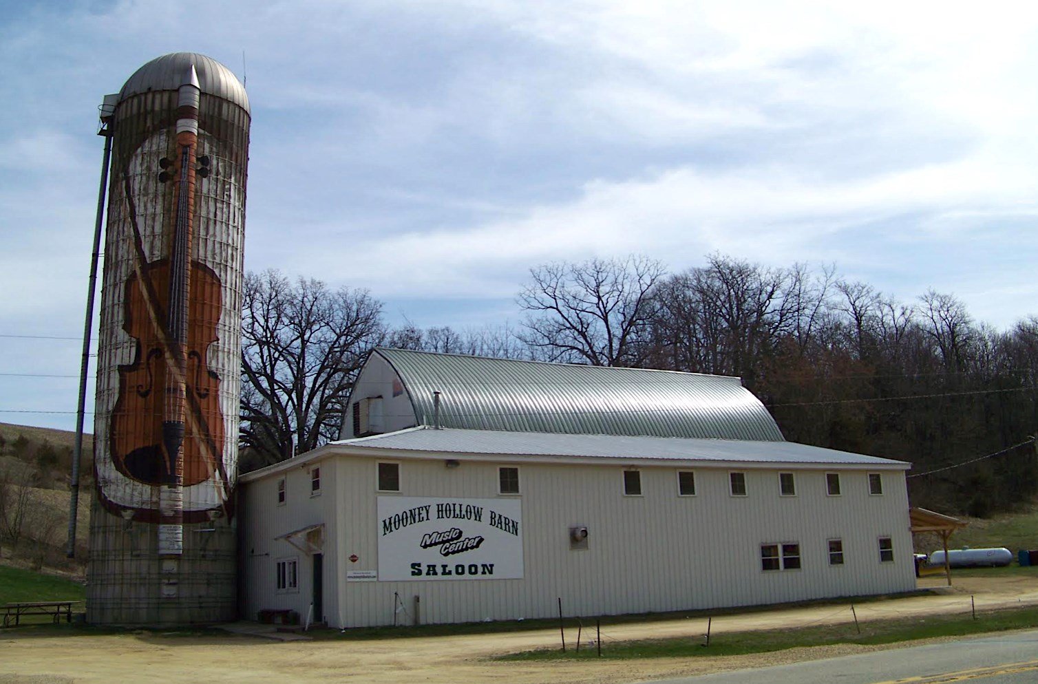 ✨ FOR SALE &mdash; ENDLESS BUSINESS POTENTIAL! ✨
📍 12471 Hwy 52, Miles, IA

Looking for the perfect spot to launch your next big idea? This 5,710 sq ft commercial property offers incredible space, flexibility, and opportunity!

Step inside and you&r