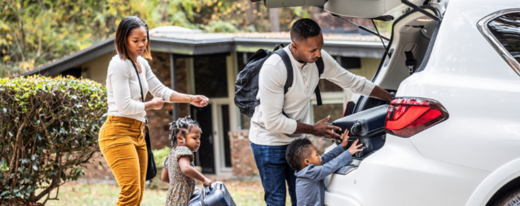 10 ways to keep your home safe while you’re on vacation