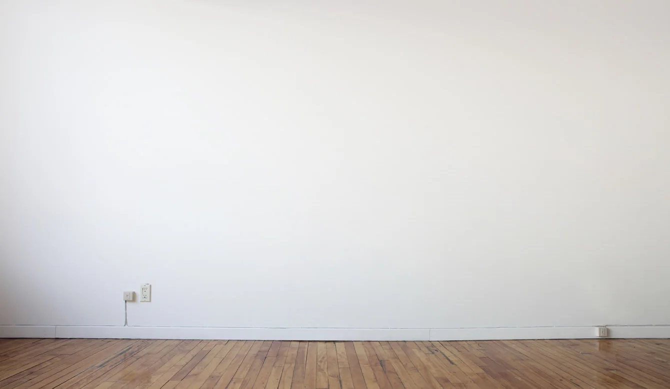 gallery-wall-bggrnd-v01.jpg