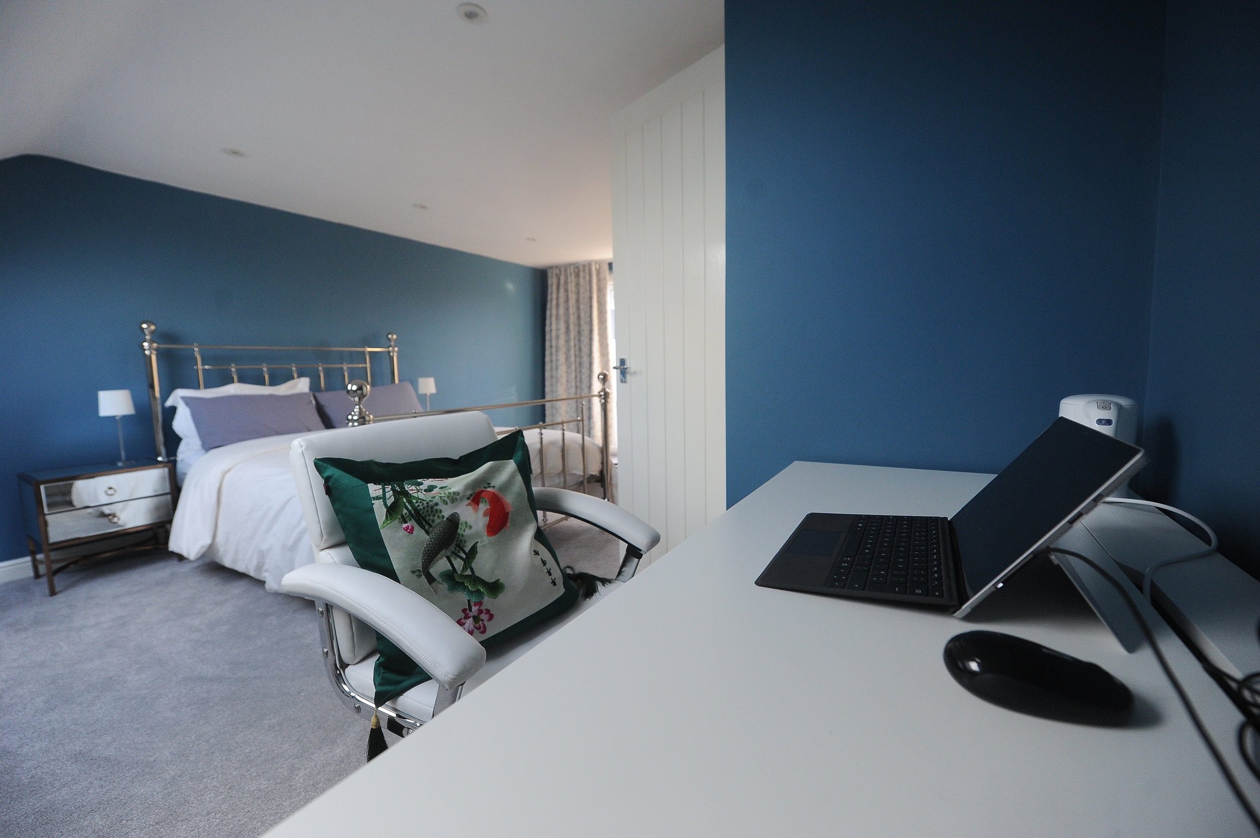 Loft with desk.jpg