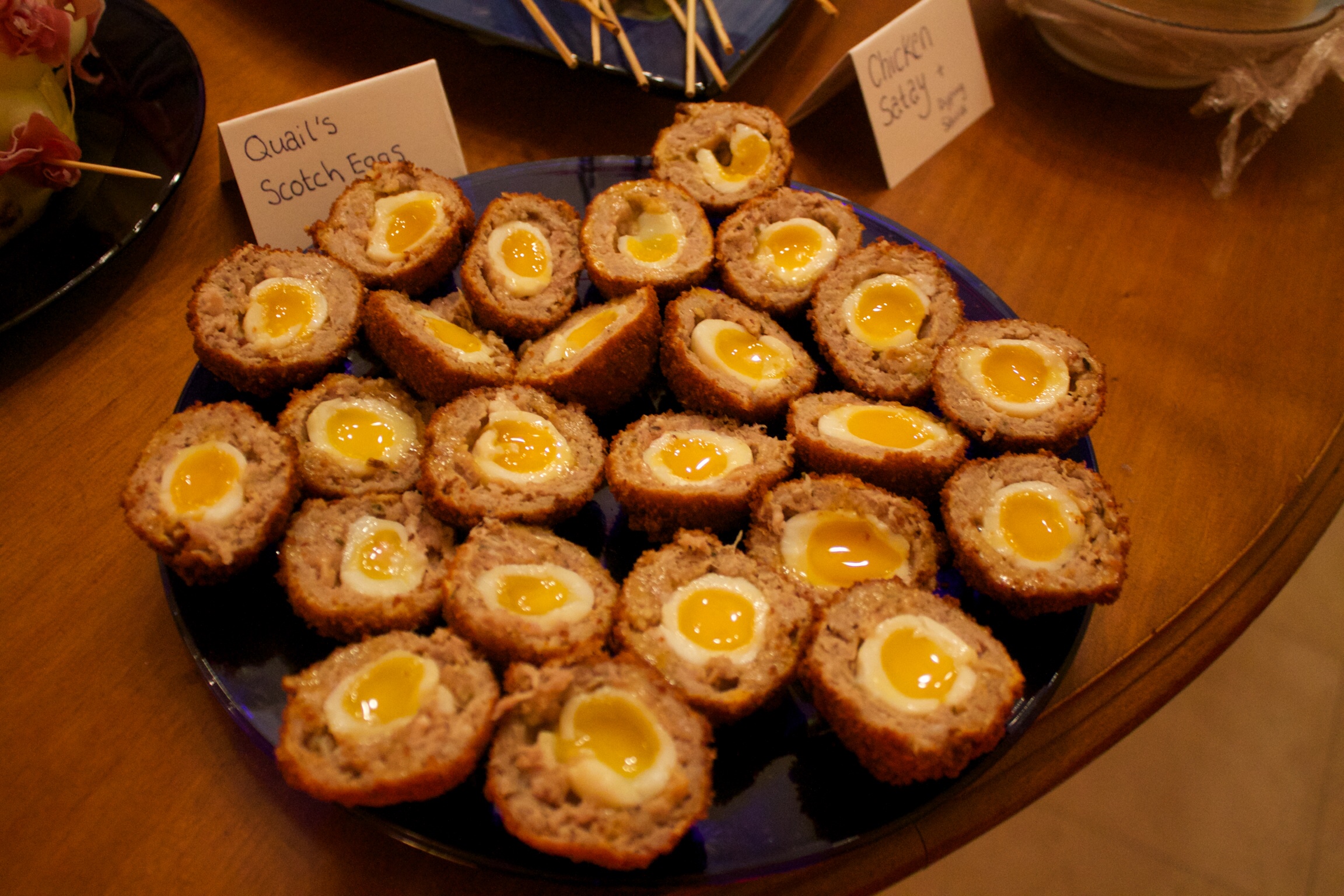 Naught Christmas finger food: Quails egg scotch eggs