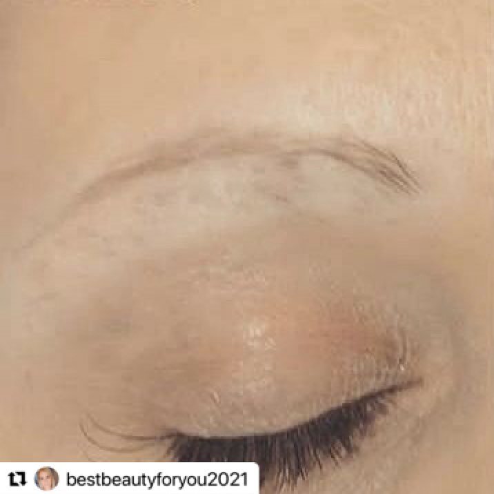 This has been such an incredible brow journey with the gorgeous Shelly. Crafting her brows back since 2017!! 🥰 Check out her page for not only the brow story but her truly excellent beauty and product tips!! 🌟 
Thanks so much Shelly 😘 

#Repost @b
