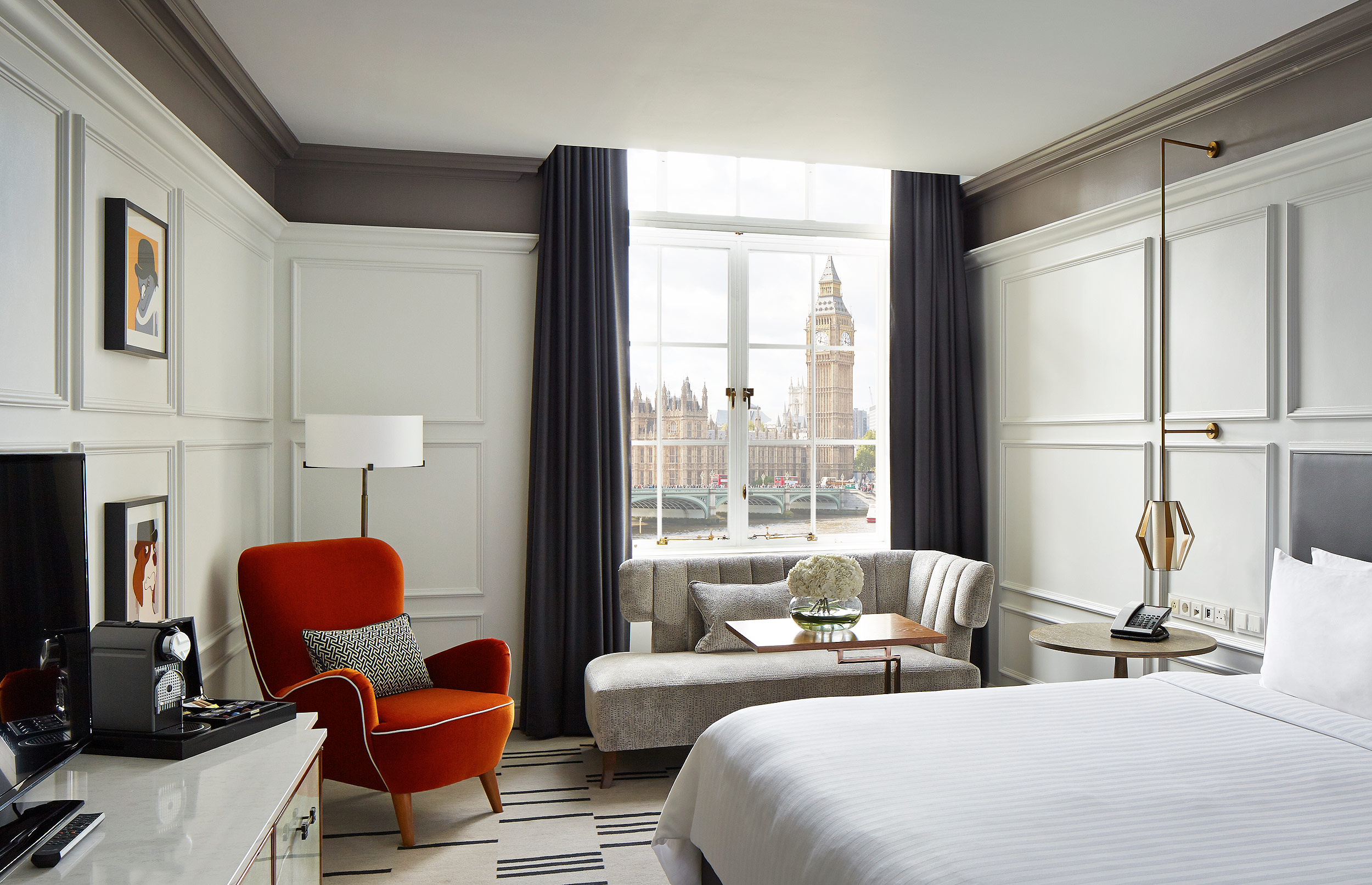 Bedroom at Marriott County Hall, London.  Hotel photography by Mike Caldwell   