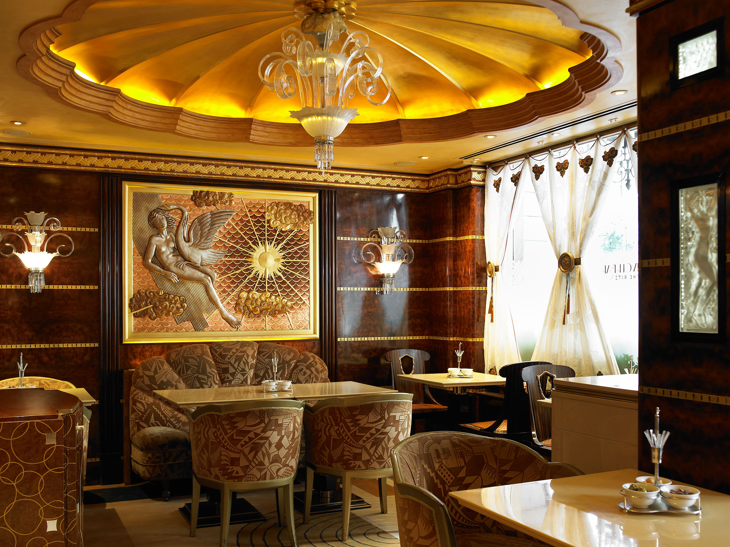 The Rivoli Bar at The Ritz hotel, London.  Luxury hotel photography by Mike Caldwell 