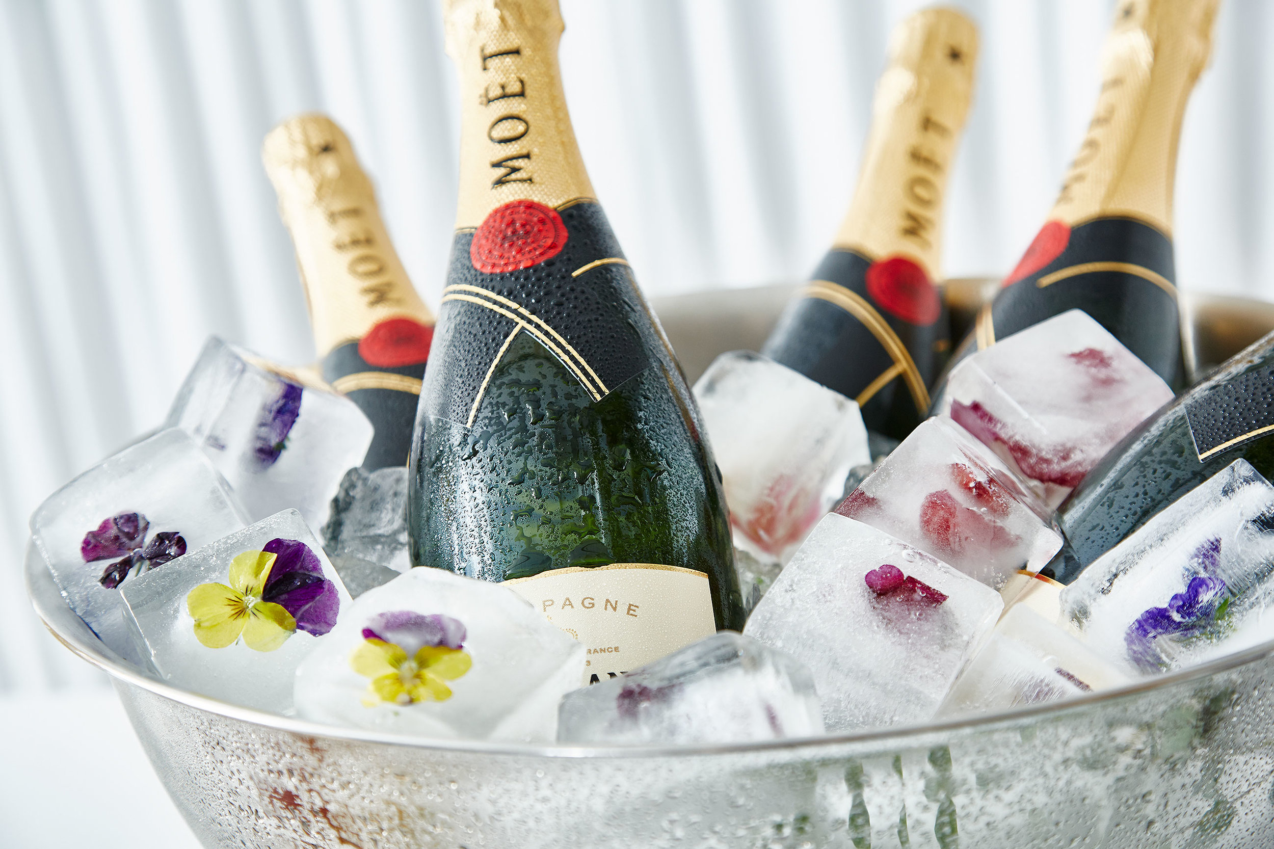 Moet champagne at the Leicester Marriott hotel.  Drinks photography by Mike Caldwell