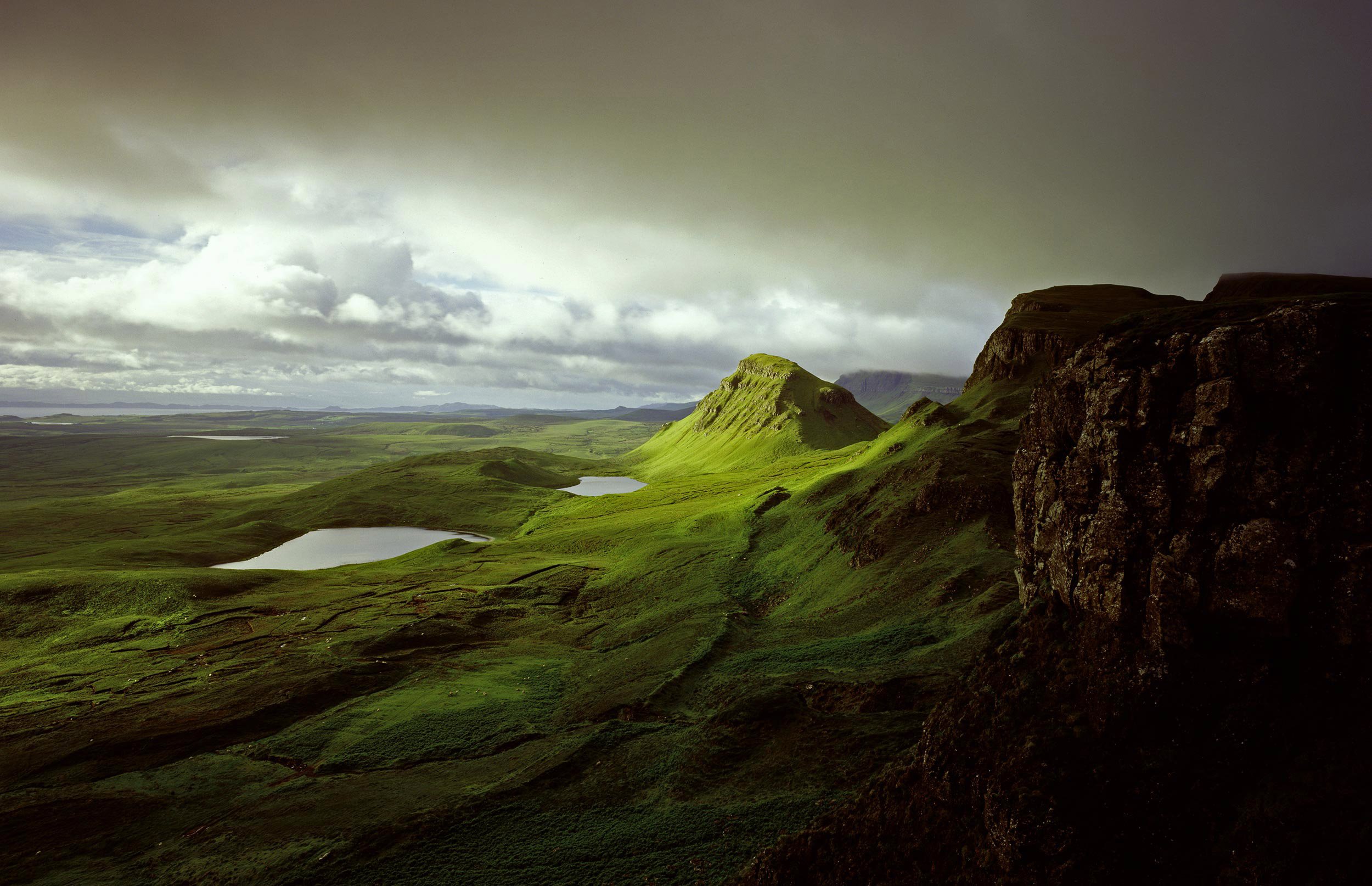 Skye, Scotland.  Landscape photography by Mike Caldwell