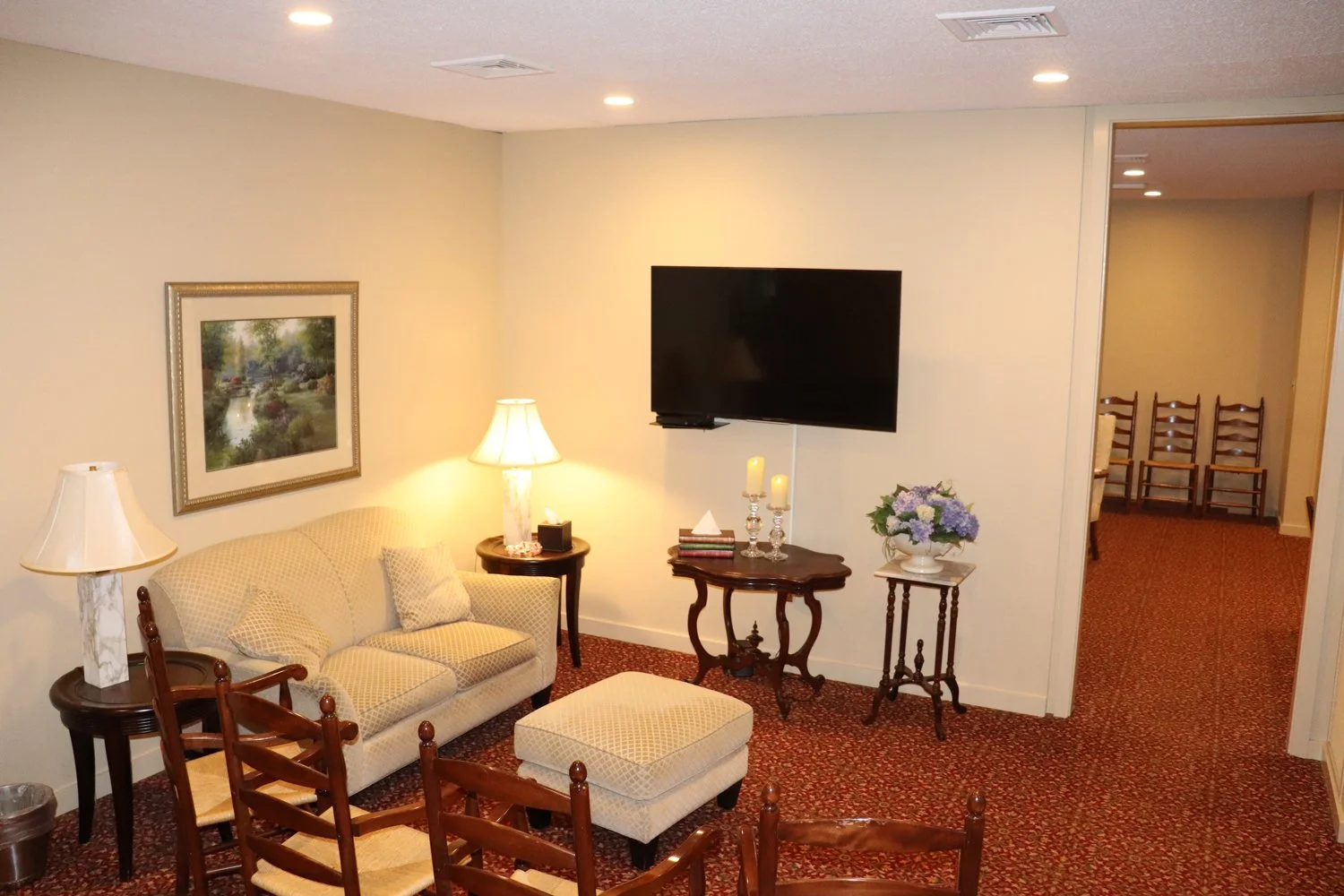 Hotels Near Callahan Funeral Home