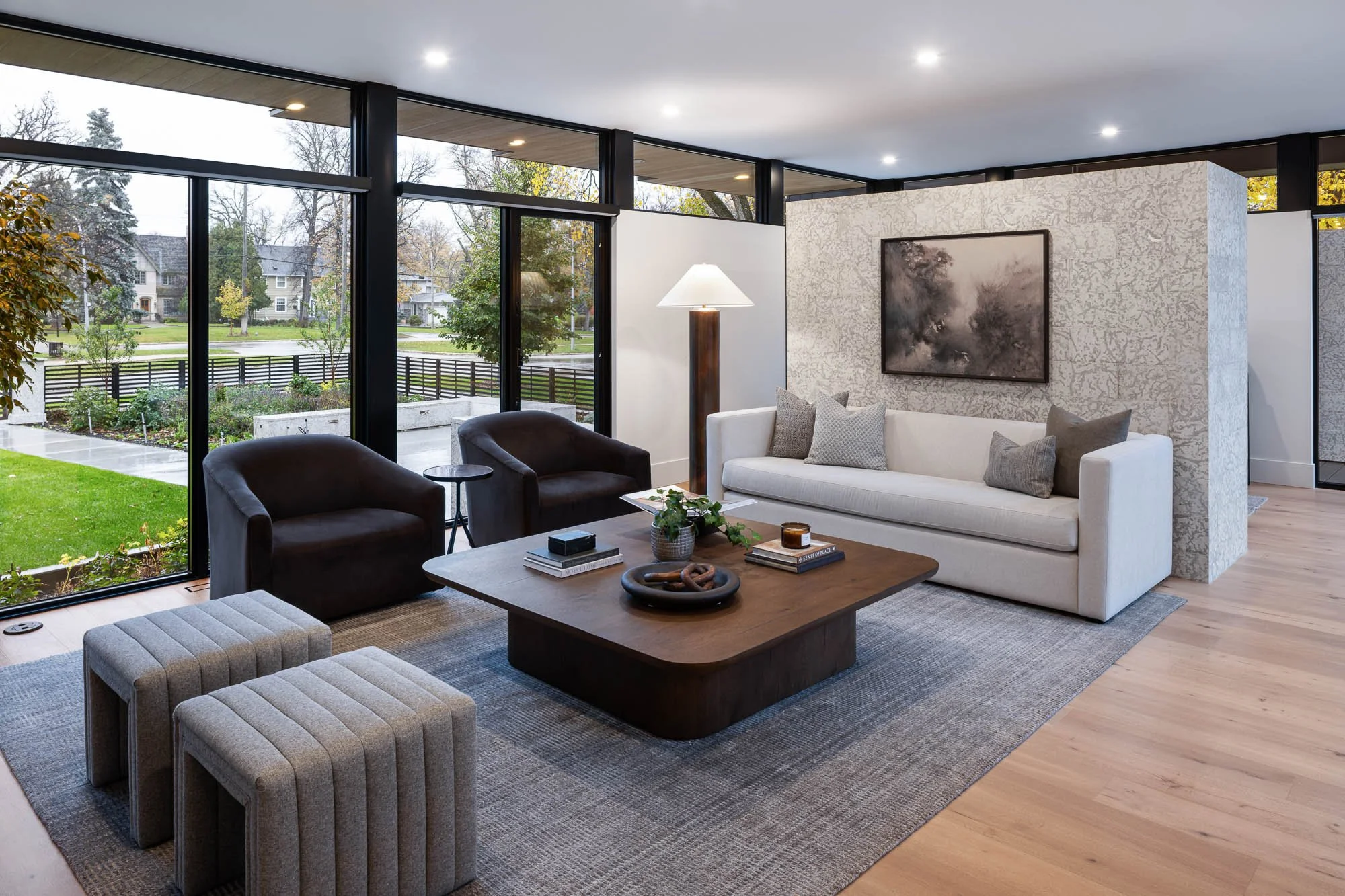 1226WellingtonCres-15229.jpg