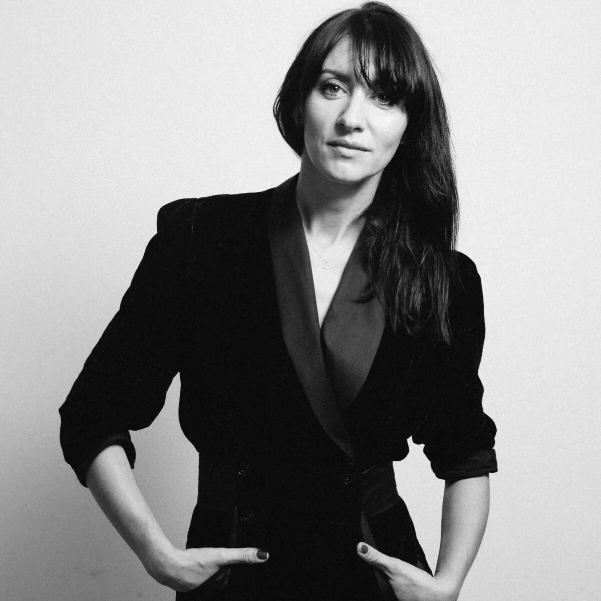 Anna Phoebe Signs to Faber Alt.