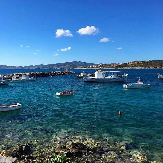 Soothing shades of blue #ventomarino #holidayphilosophy #holidaysthatgobeyondtheordinary #paros #greece #nikimou #luxurylifestyle #luxuryvillas #holiday #travel
