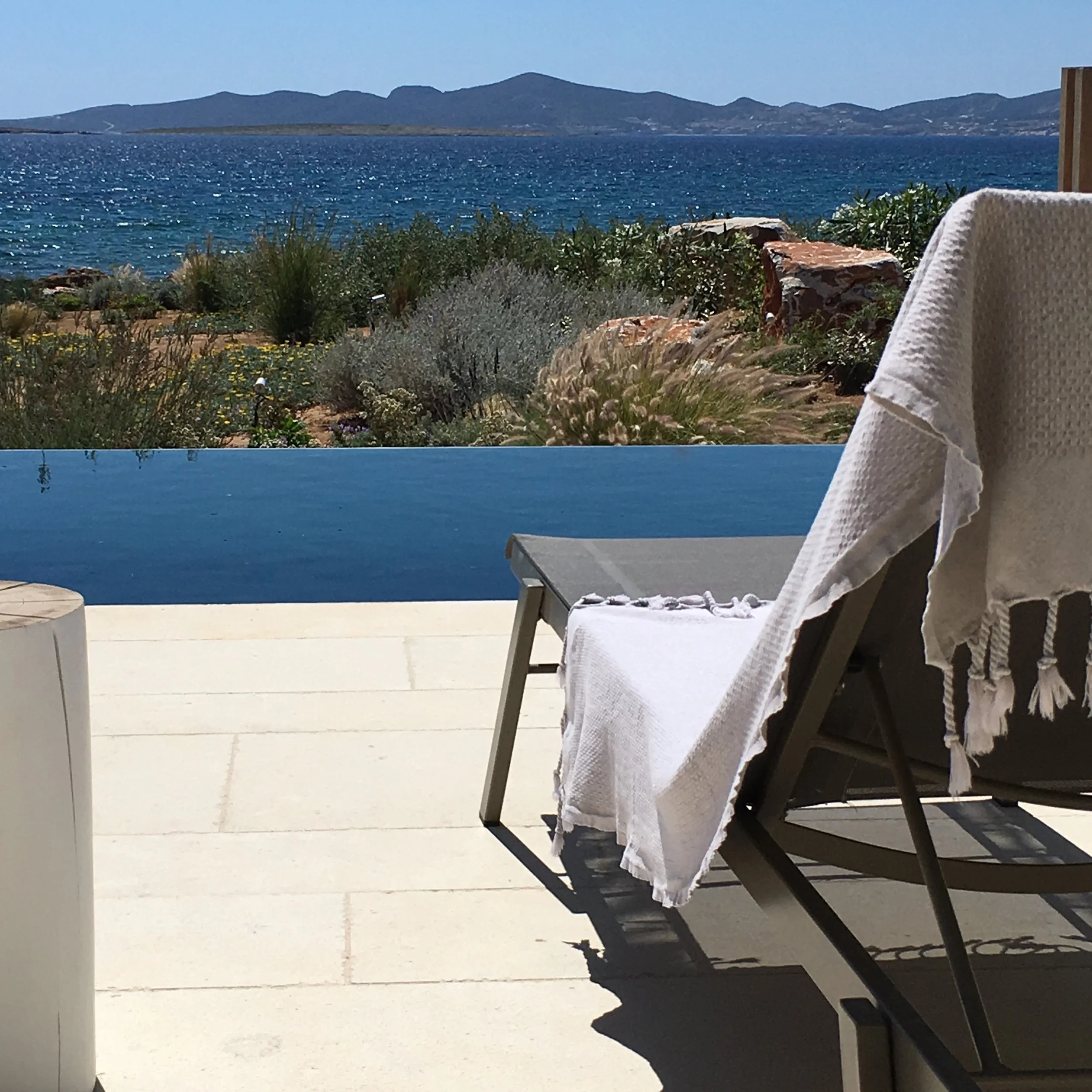  Come and relax at Niki Mou 