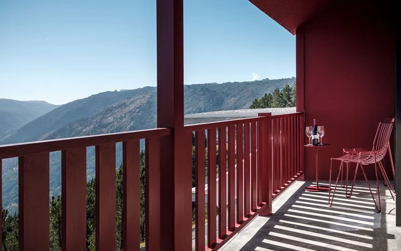 CasadeSaoLourenco_Suite-Exclusive-Mountain-views.jpg