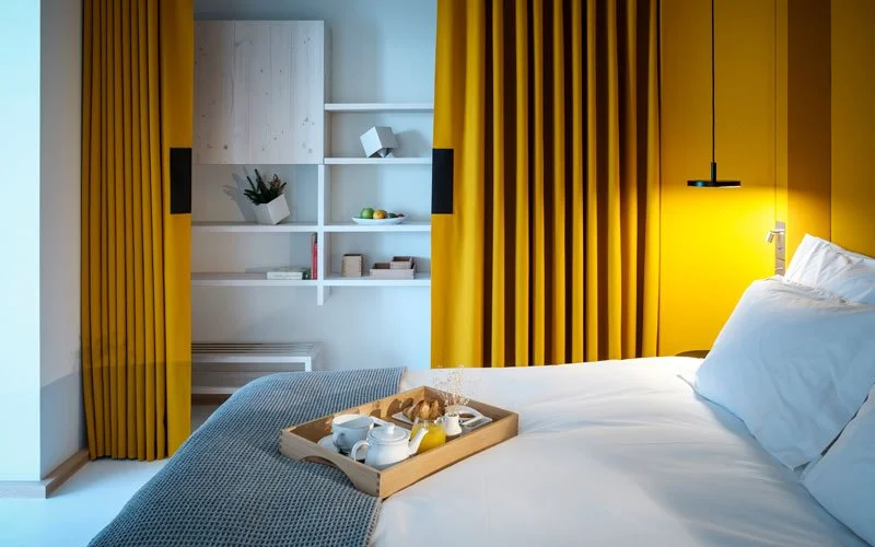 CasadeSaoLourenco_Suite-Panorama.jpg
