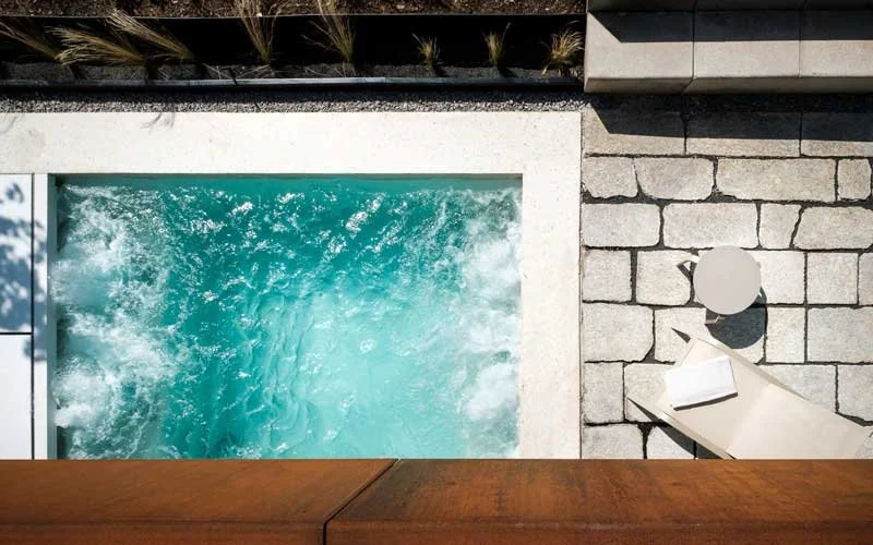 CasadeSaoLourenco_Outdoor-Pool-2.jpg