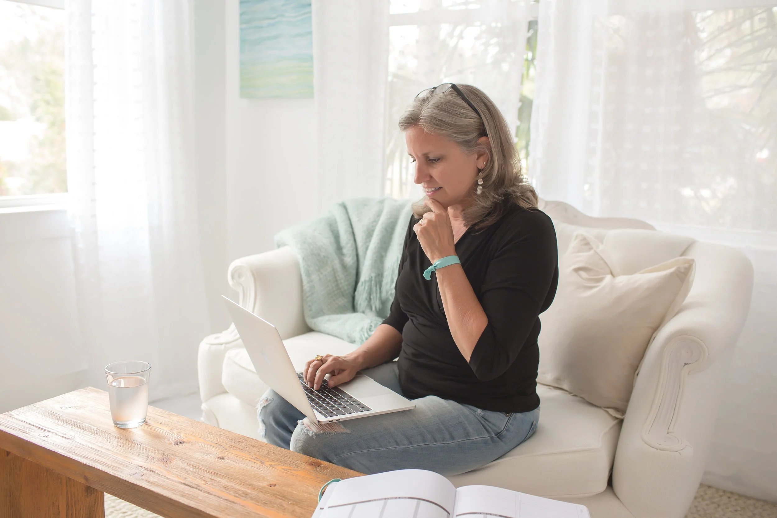 Help! What Should I Write About in My Email Newsletters??