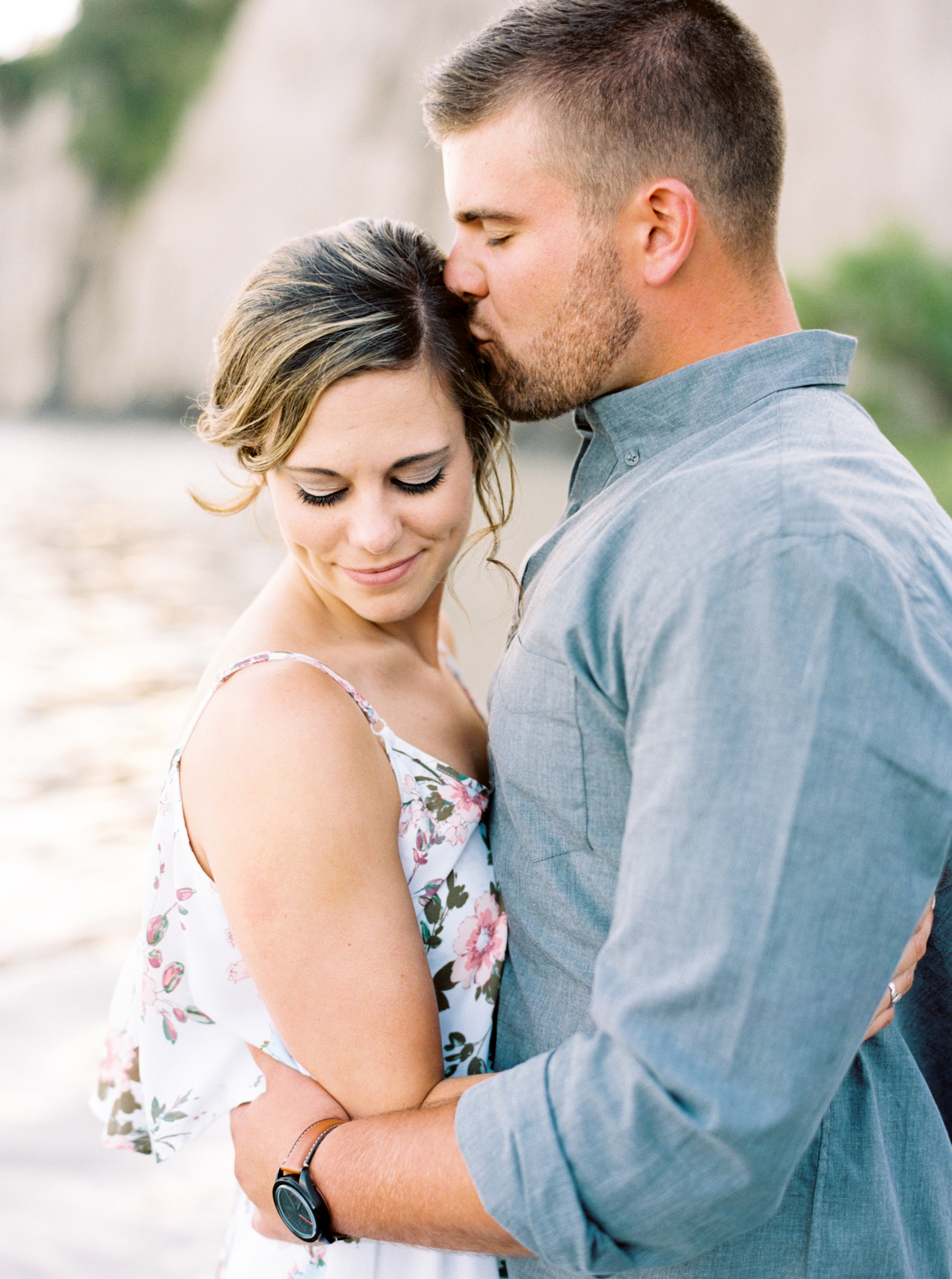 Hannah+Jesse_Engagements_016.jpg