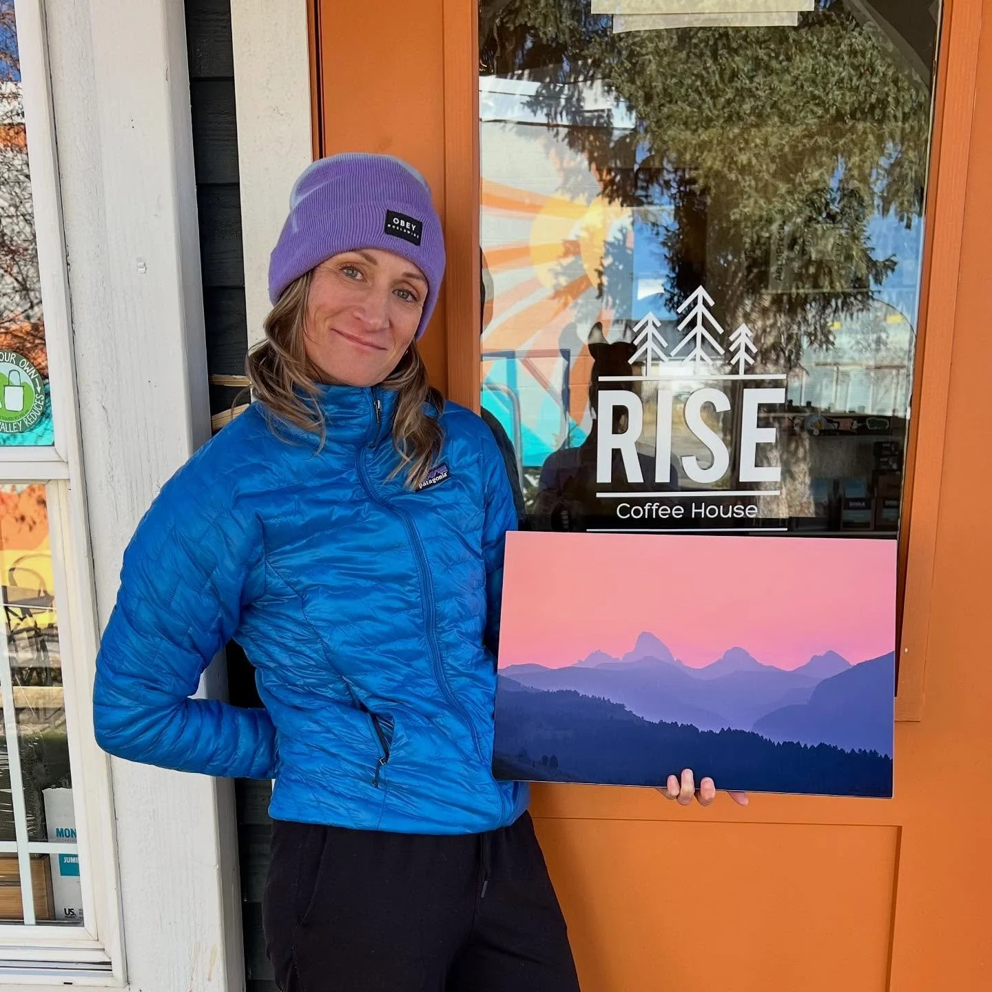 Meet the lucky winner of the metal photo print courtesy of @marknroberts. The print and replica postcards together raised $625 for Sofia and her family. We're deeply grateful for this community's love and generosity. Thank you for your kindness.