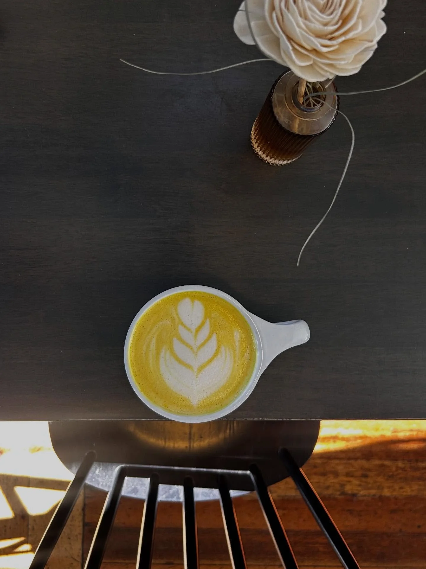 Hello, you Golden One. We missed you with your warm, comforting spices, your anti-inflammatory boost to our day, your bright orange essence. Try it classic steamed with milk or as a warm, cozy tea with hot water. It&rsquo;s your winter lifeline. Grab