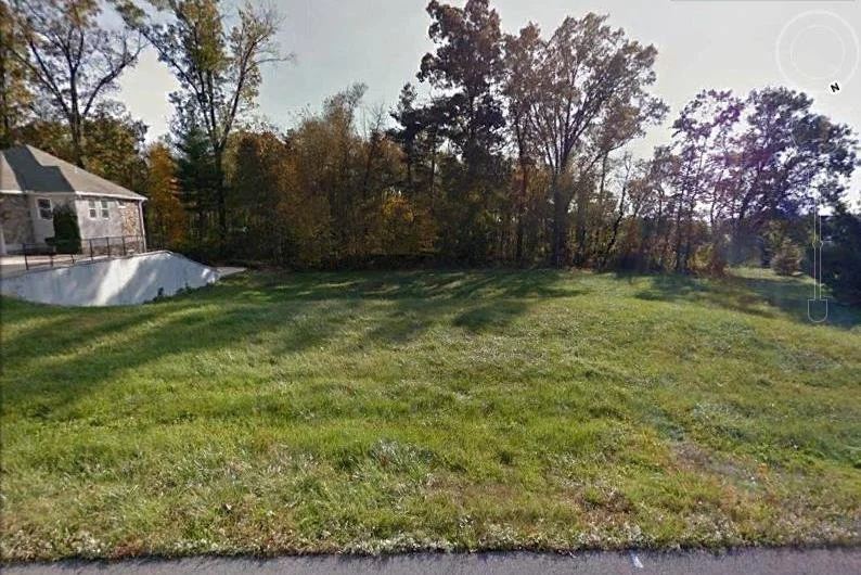 graboswki lot pic google earth.jpg